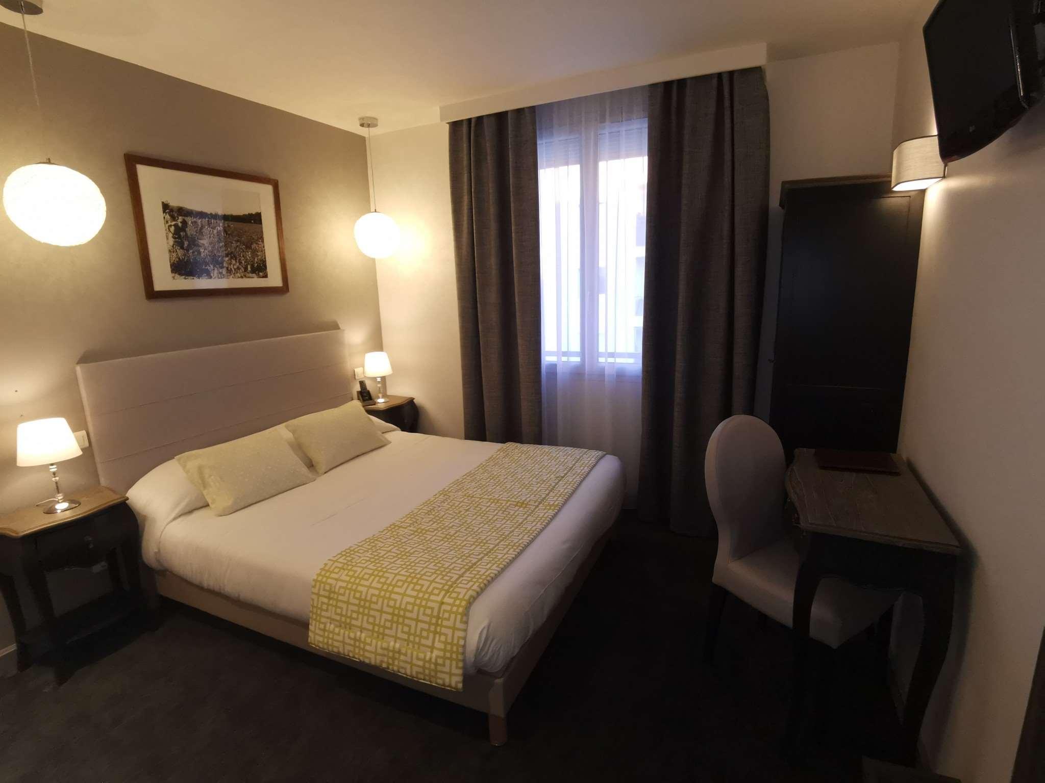 Brit Hotel Acacias — photo 5