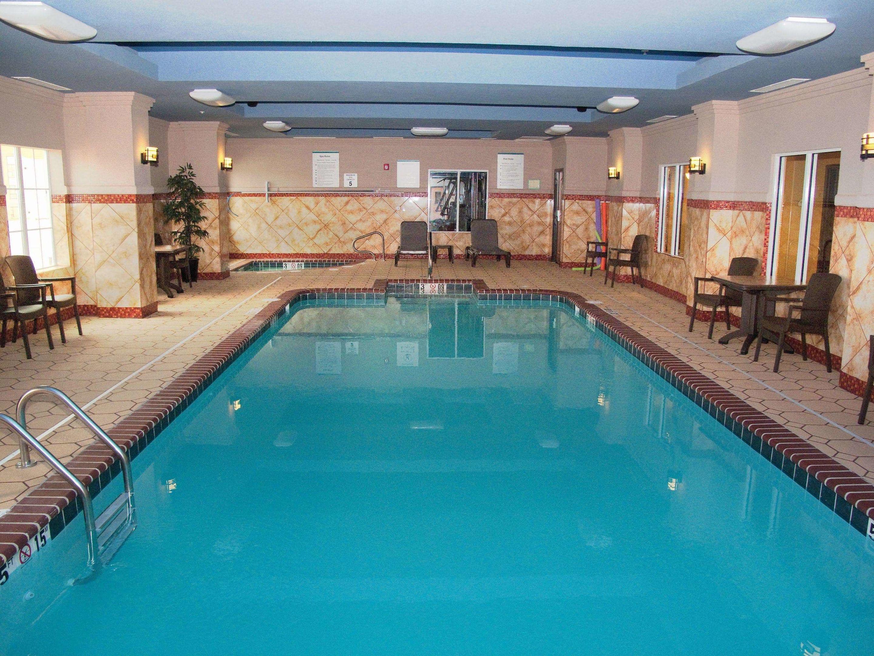 La Quinta Inn & Suites Bryant — photo 5