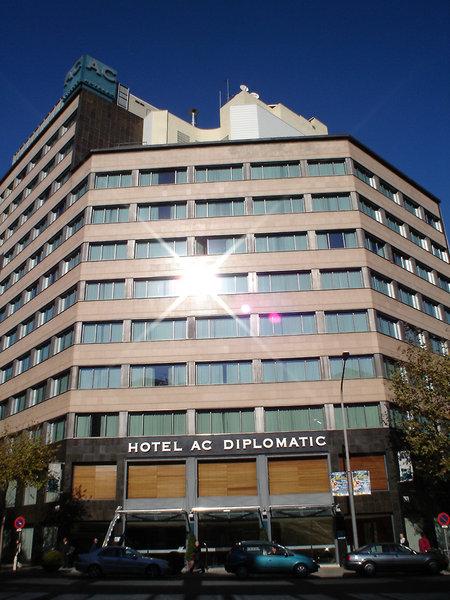 Renaissance Barcelona — photo 3