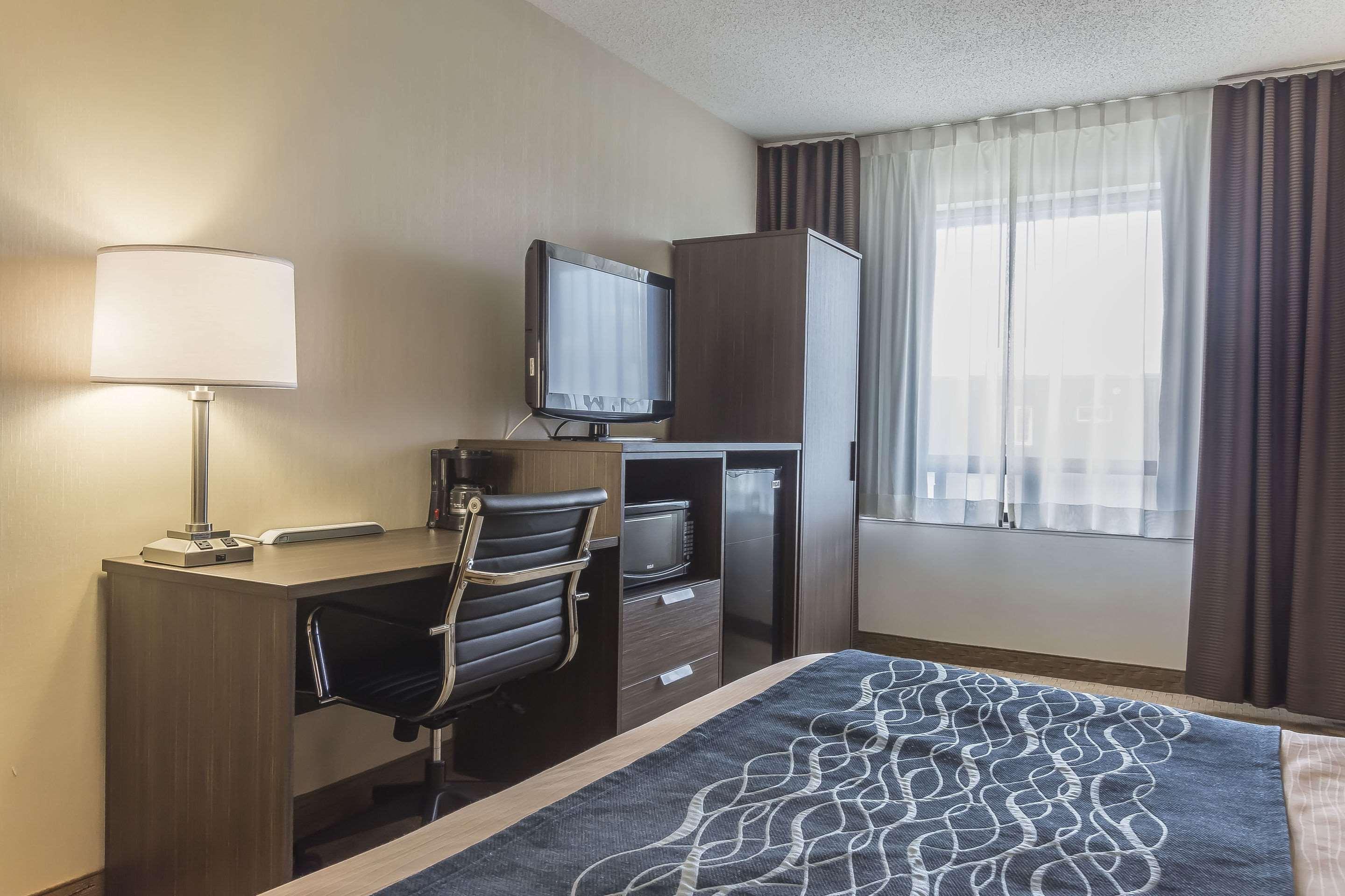 Comfort Inn — photo 4