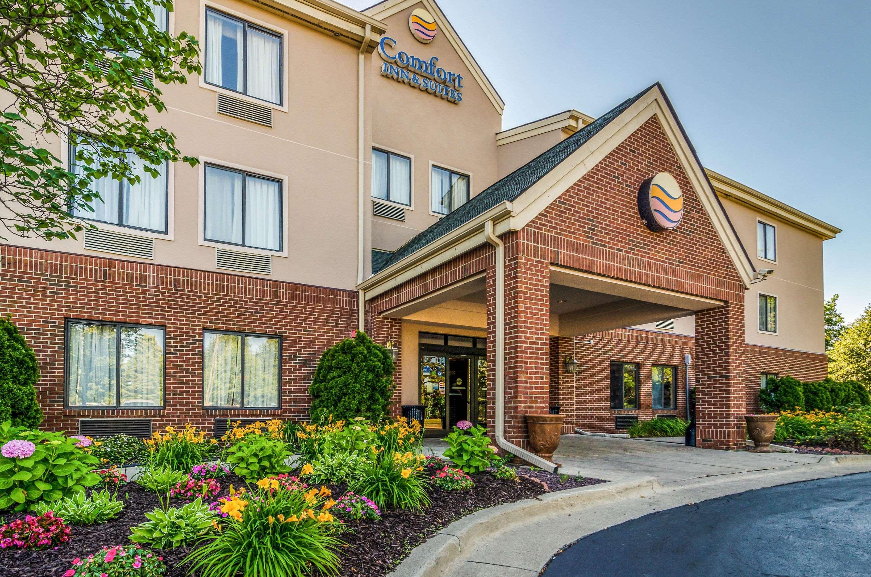 Comfort Inn & Suites University South — photo 4