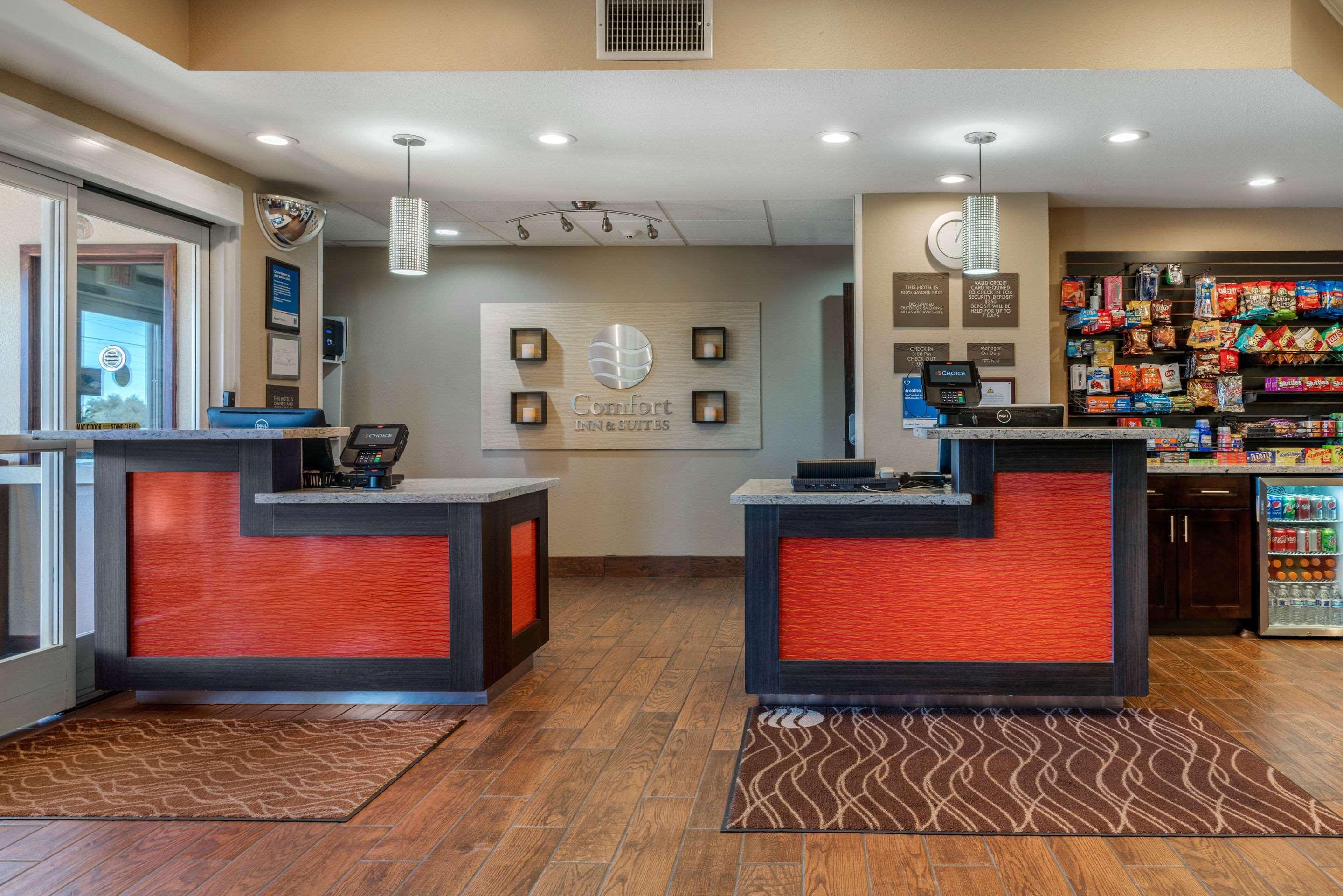 Comfort Inn & Suites Sacramento - University Area — photo 5