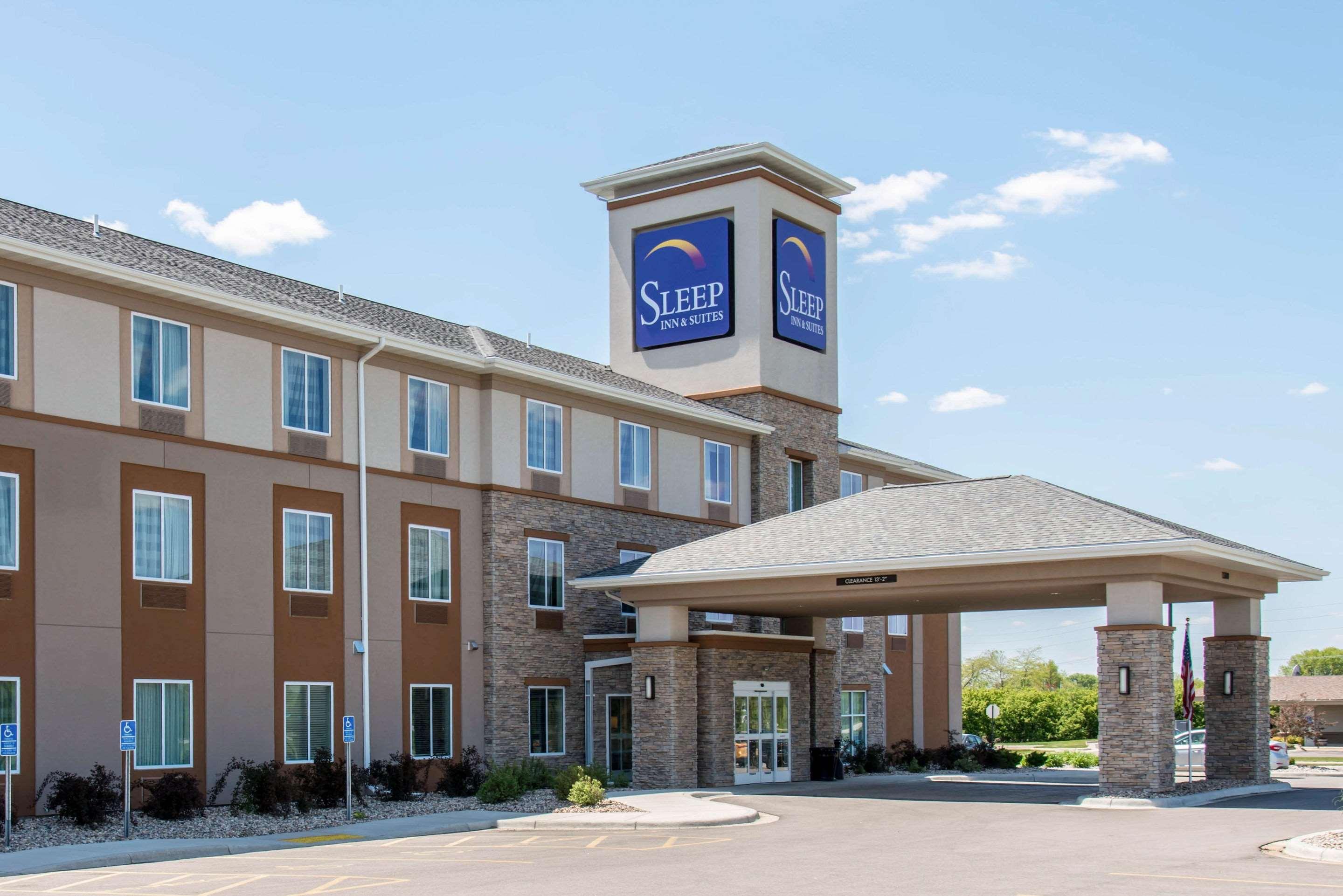 Sleep Inn & Suites — photo 3
