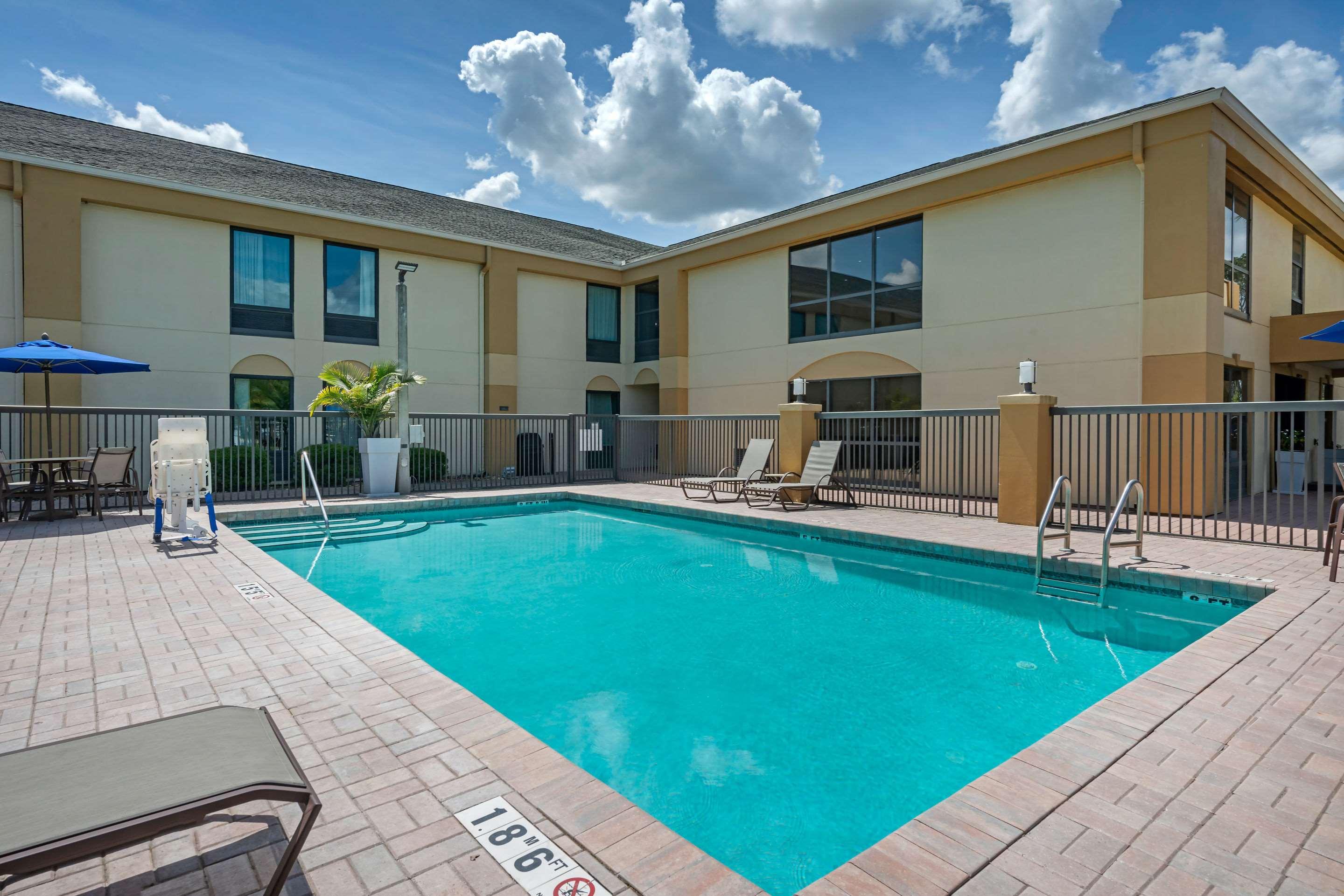Comfort Inn Yulee — photo 4