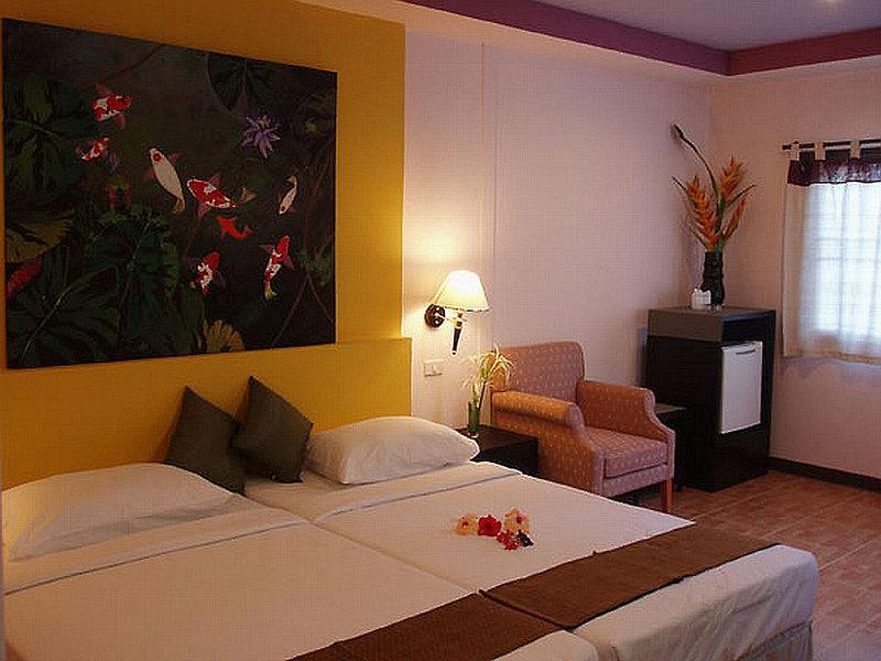 Koh Ngai Cliff Beach Resort — photo 5