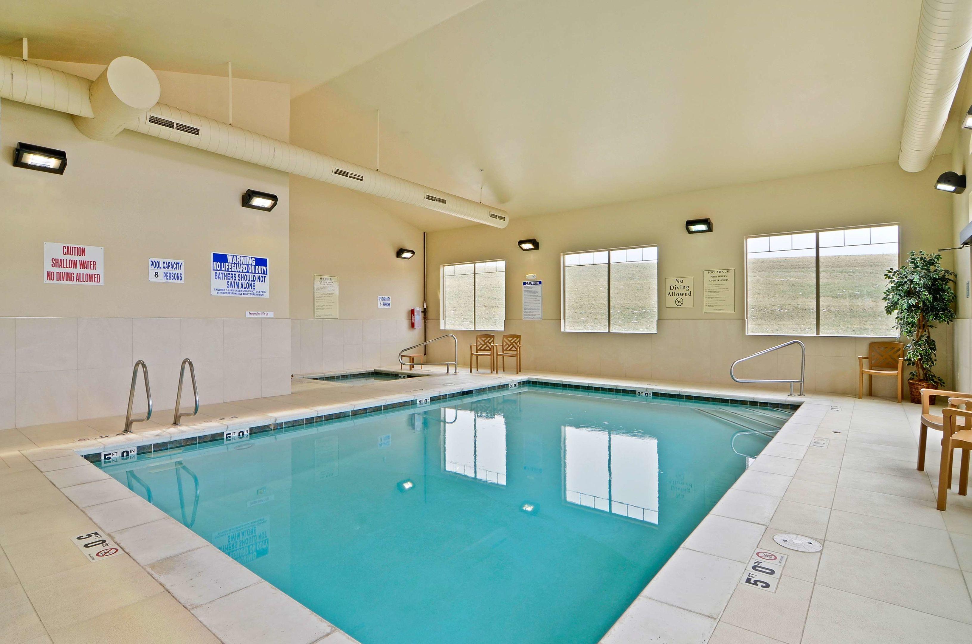 Best Western Plus Fossil Country Inn & Suites — photo 4