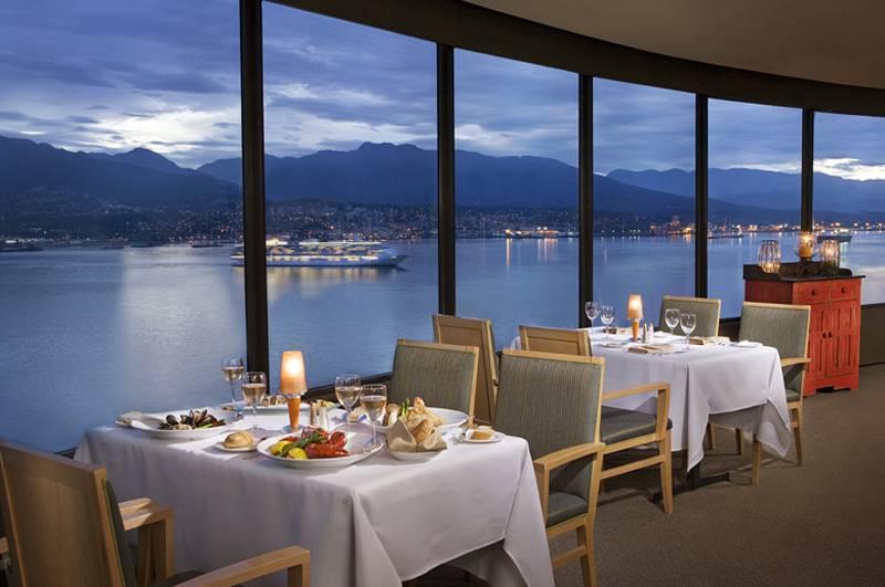 Pinnacle Hotel Vancouver Harbourfront — photo 4