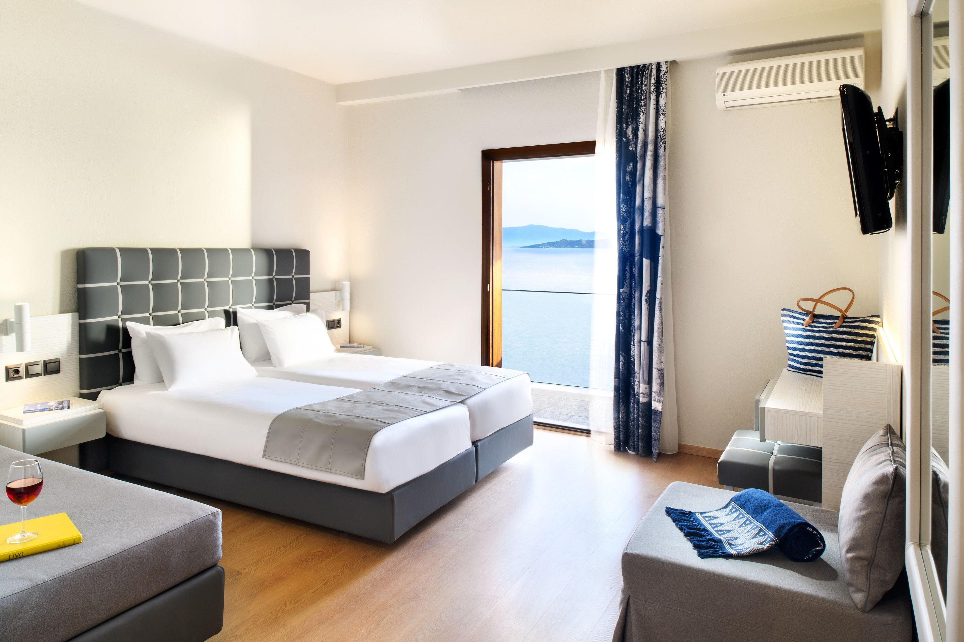 Akrathos Beach Hotel — photo 3
