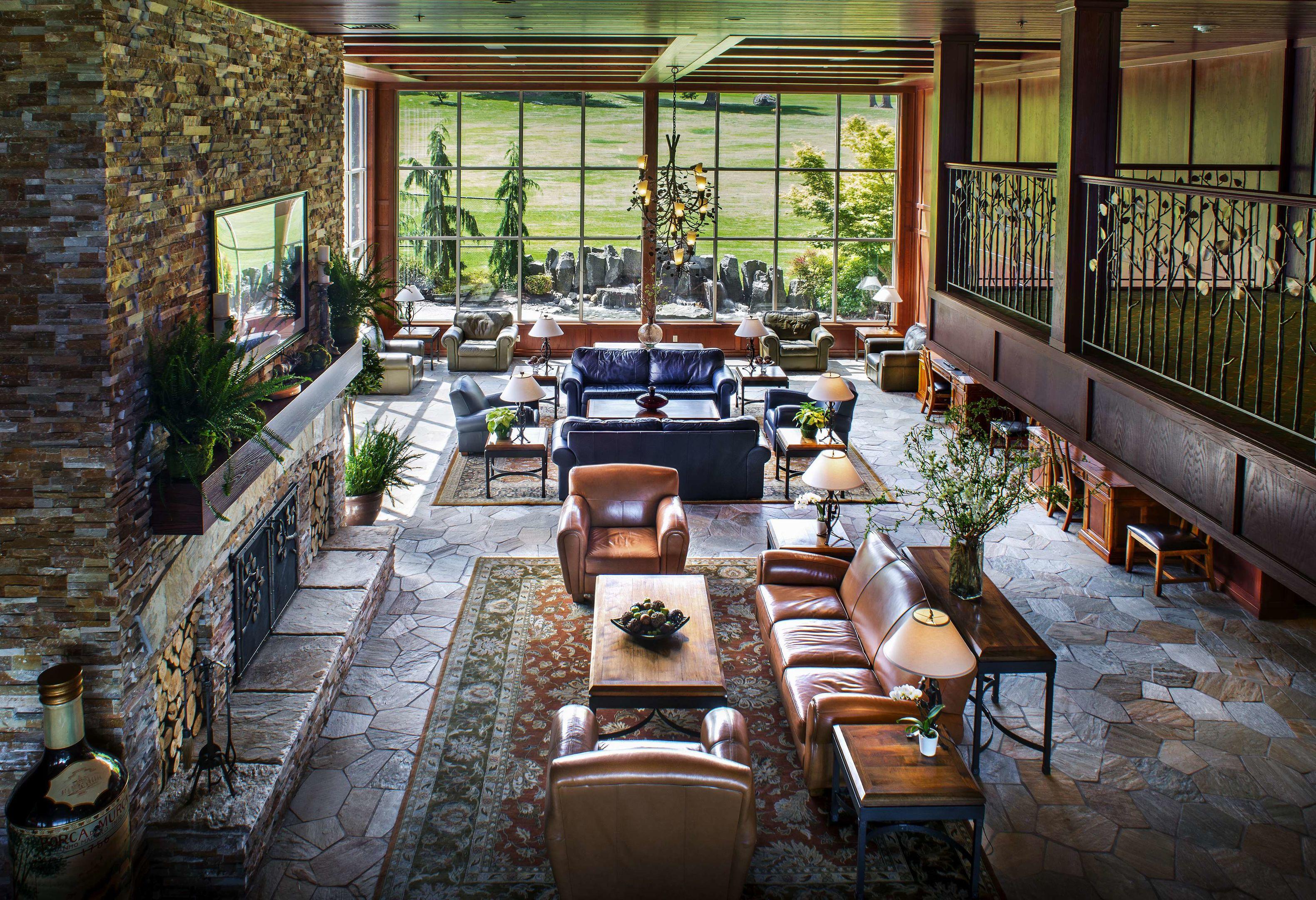 Olympic Lodge — photo 3