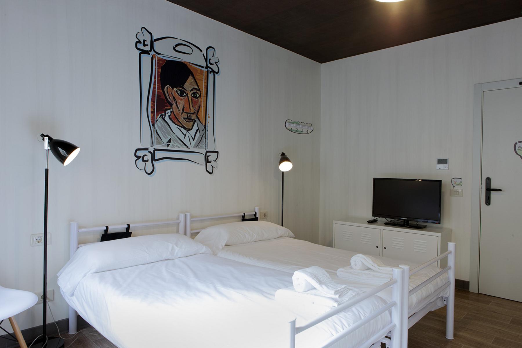 Room007 Ventura Hostal — photo 5