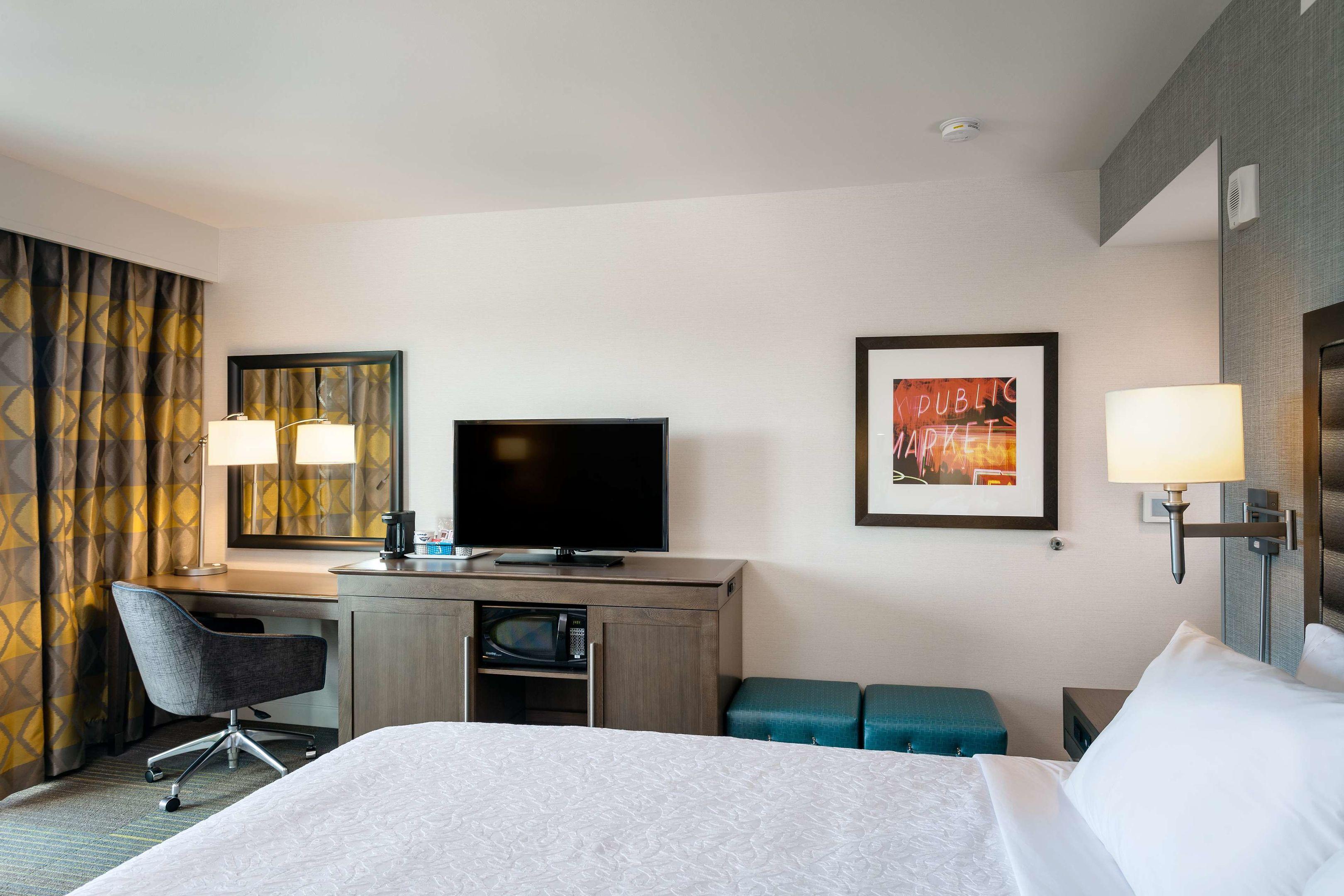 Hampton Inn & Suites by Hilton Seattle/Northgate — photo 5