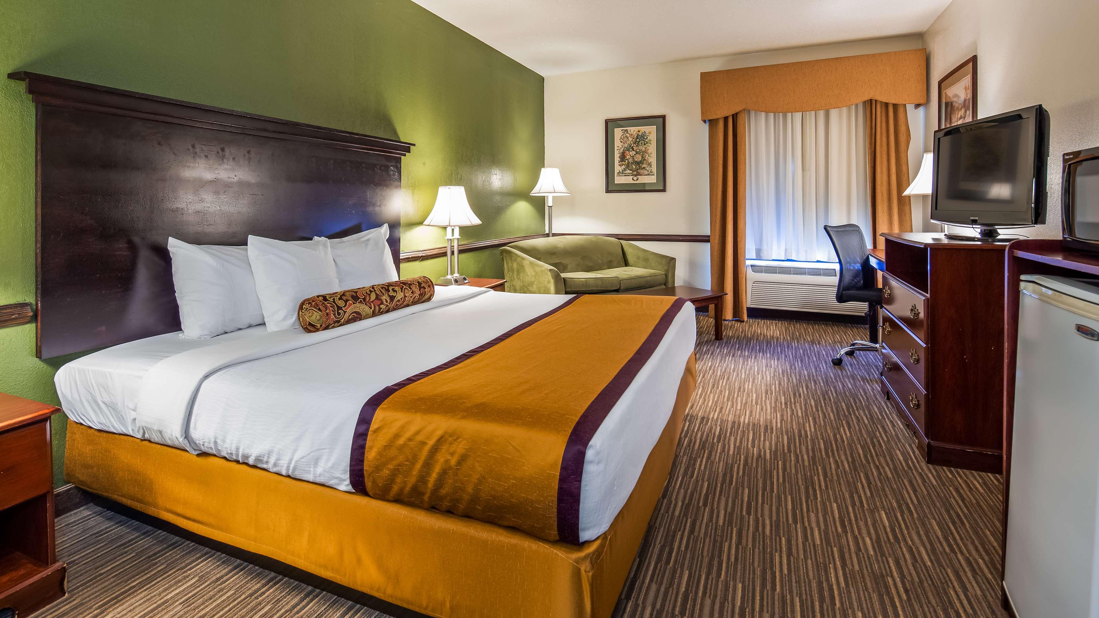 Best Western Plus South Hill Inn — photo 4