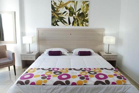 Frixos Suites Hotel Apartments — photo 4