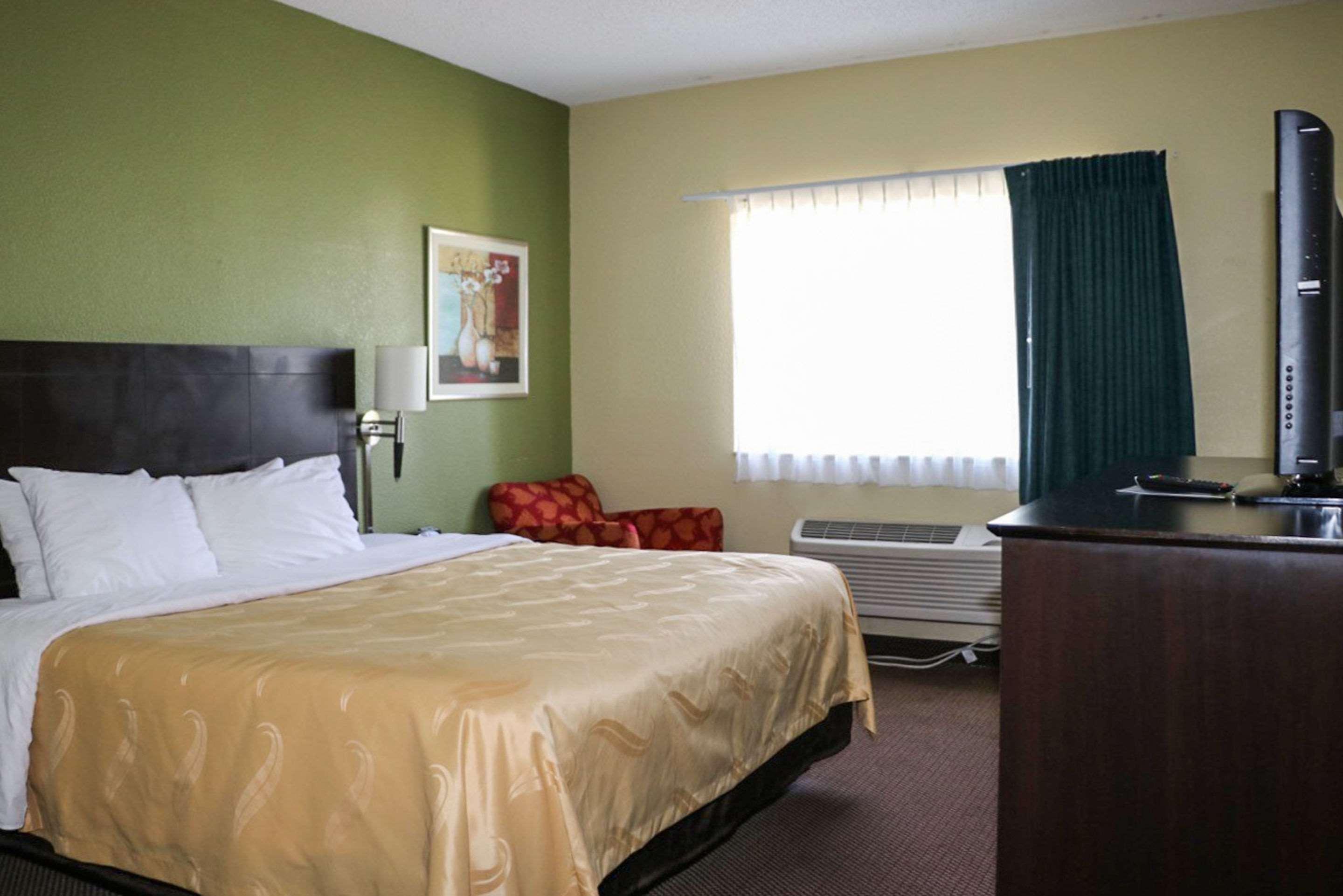 Quality Inn East — photo 5