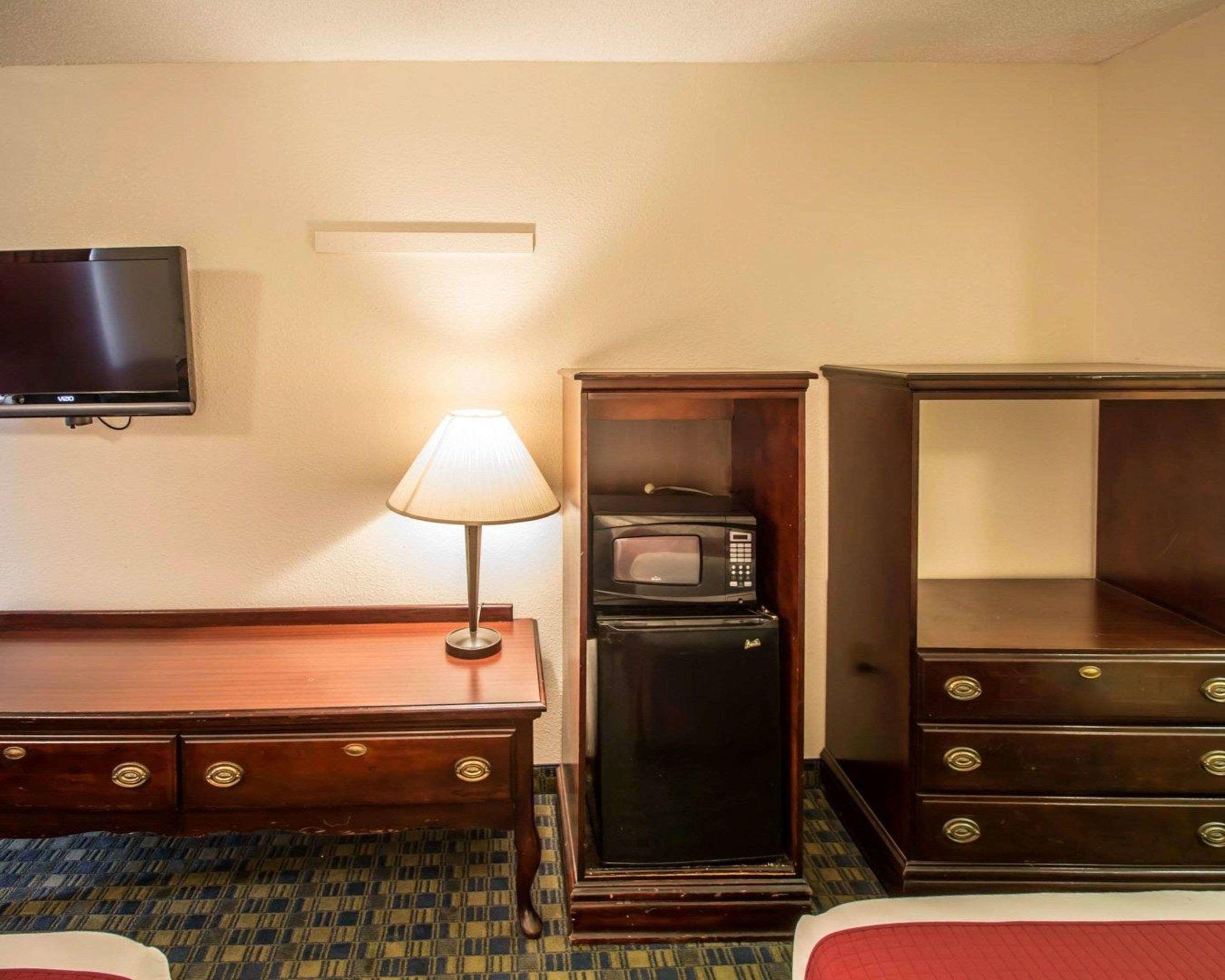 Econo Lodge — photo 5