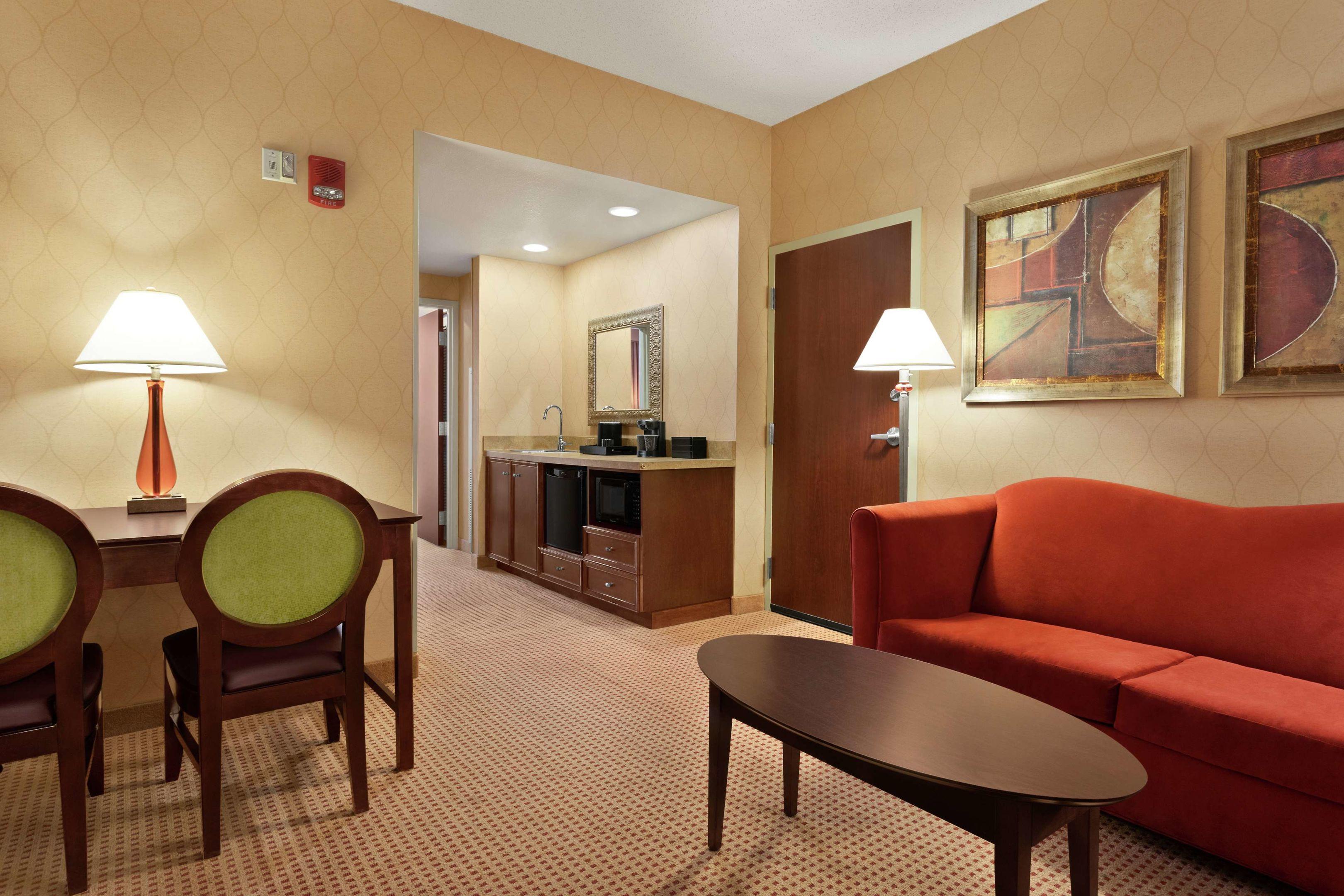Embassy Suites Huntsville Hotel & Spa — photo 5