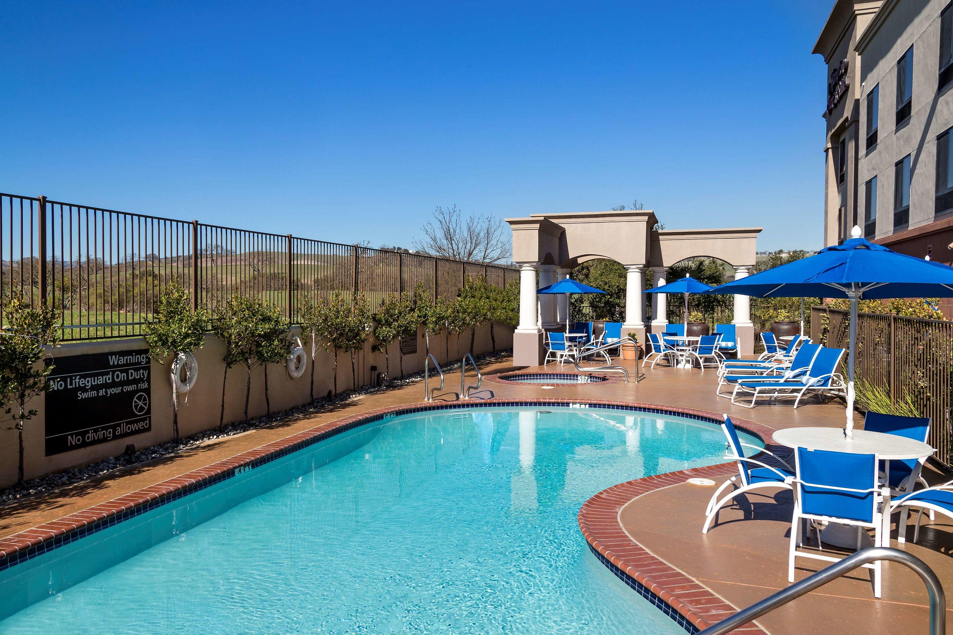 Hampton Inn & Suites Paso Robles — photo 4