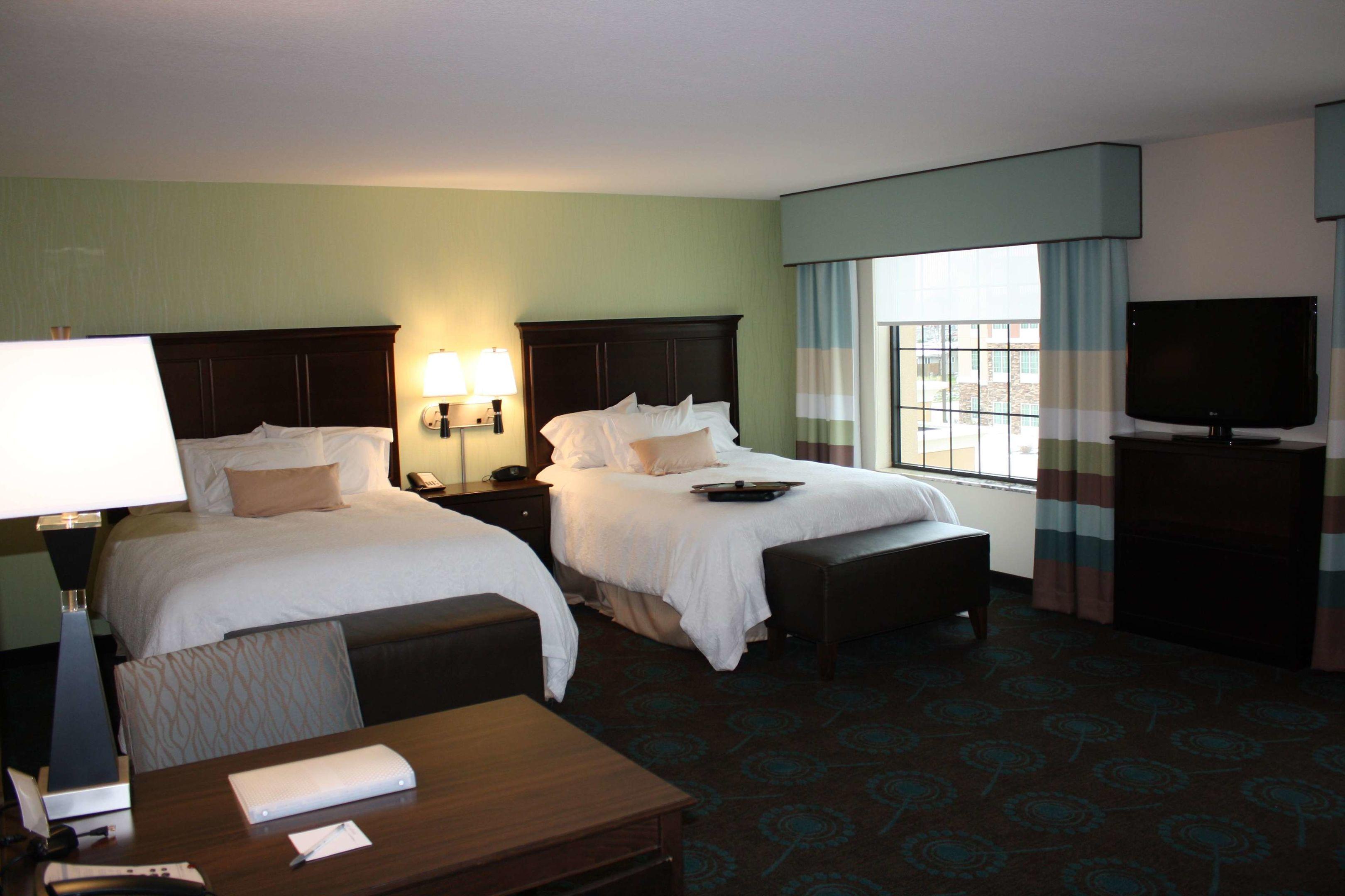 Hampton Inn & Suites St. Cloud — photo 4