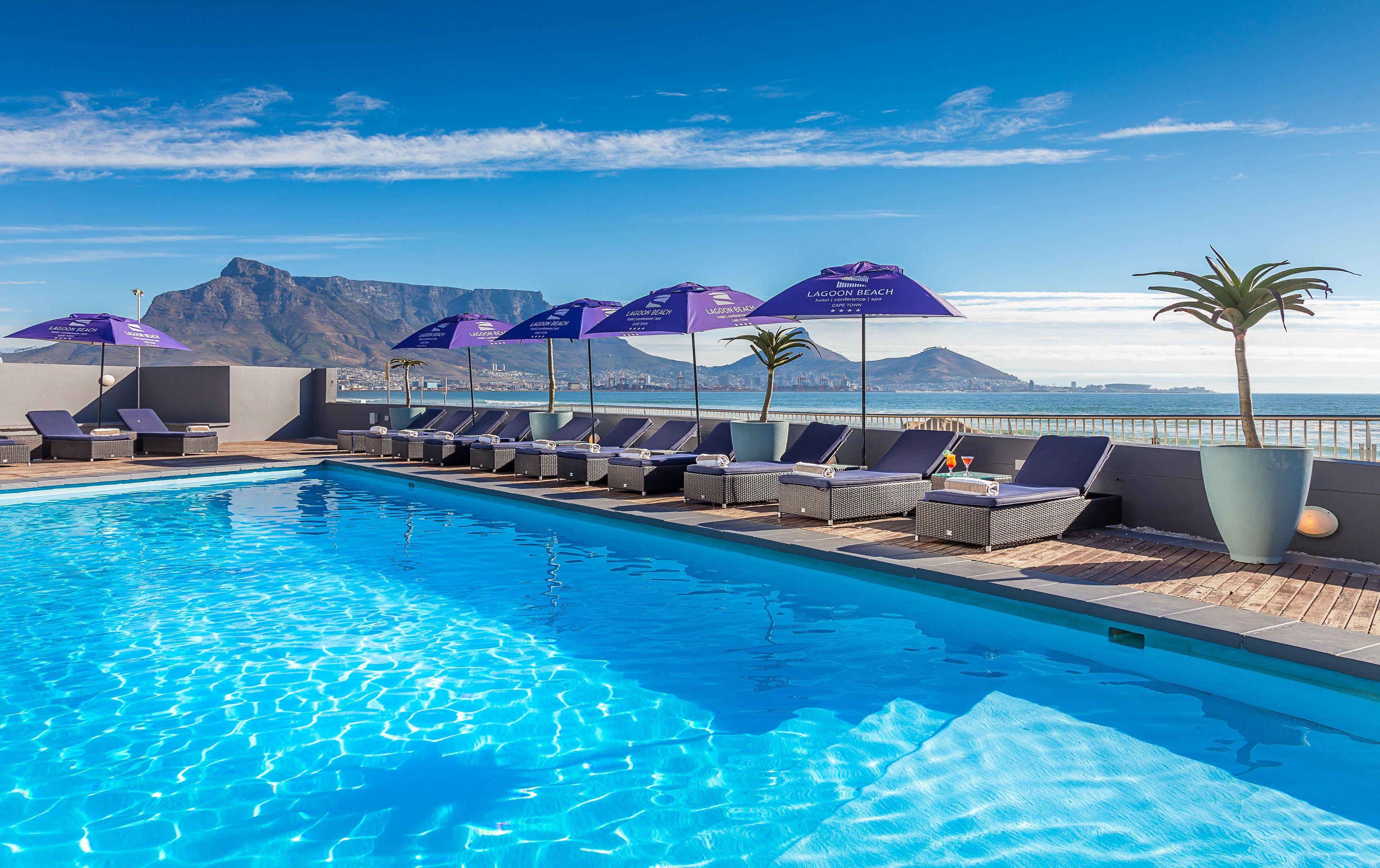 Lagoon Beach Hotel & Spa — photo 2