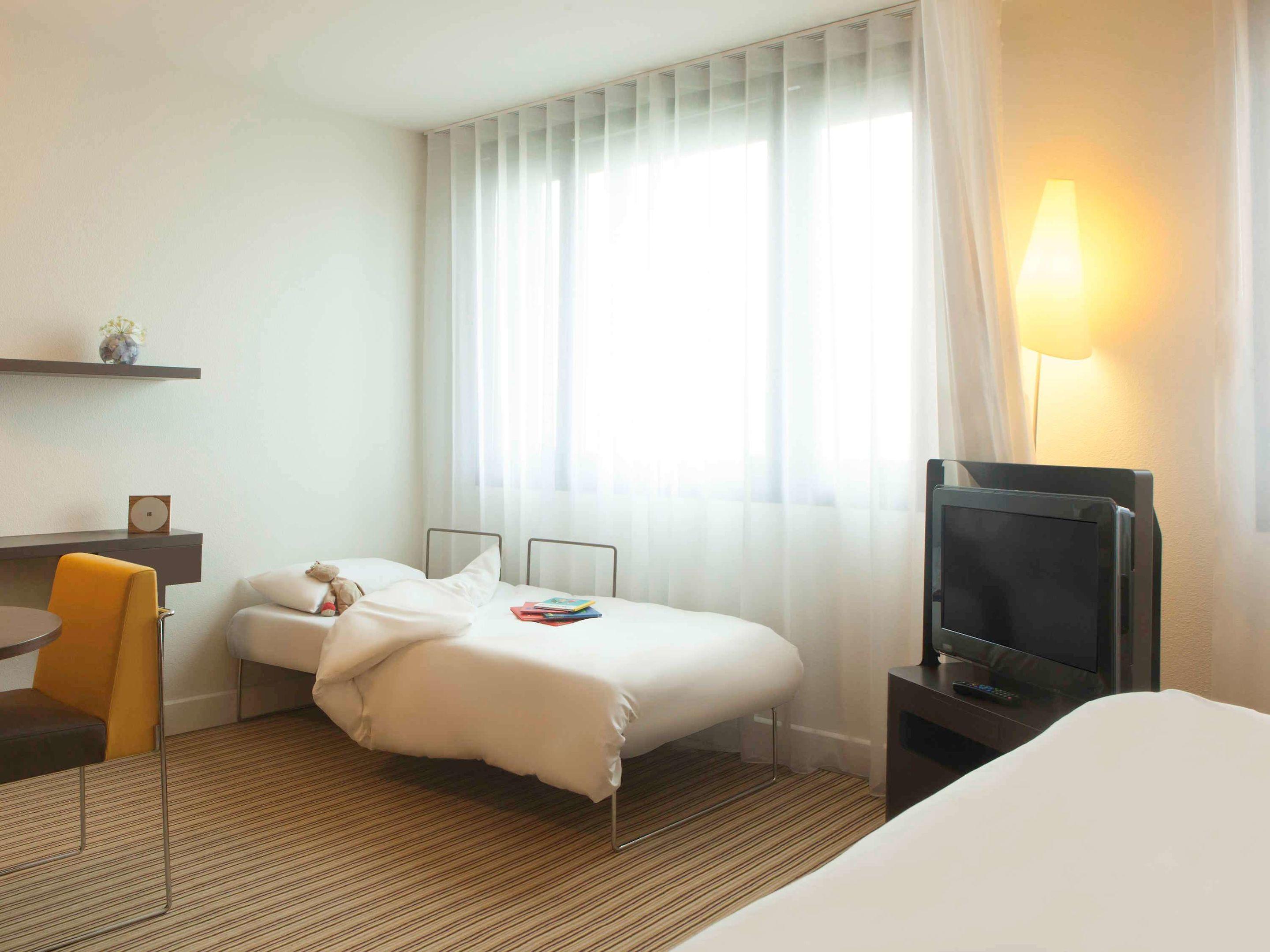 Novotel Suites Paris Velizy — photo 2