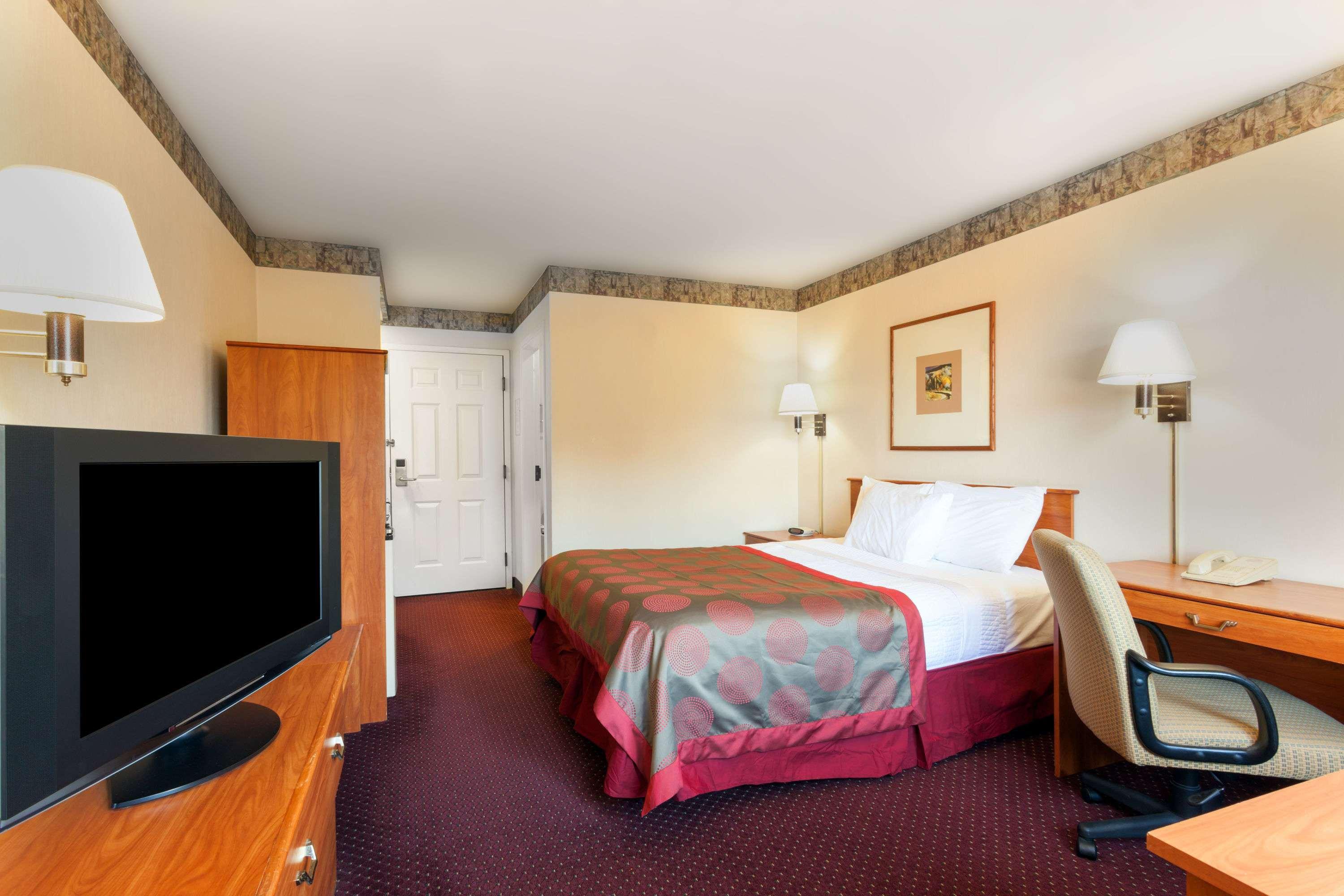 Ramada SeaTac Airport North — photo 5