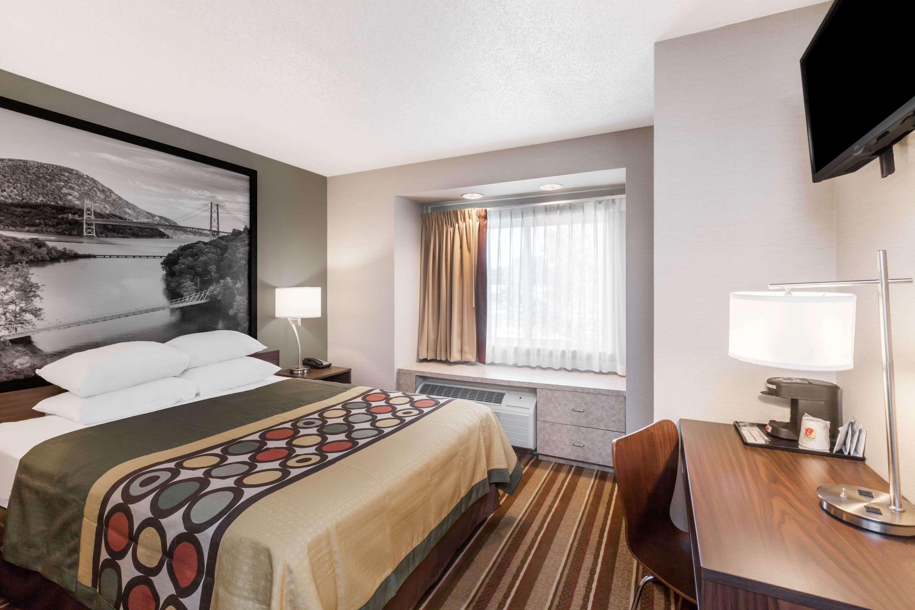 Super 8 by Wyndham Schenectady/Albany Area — photo 3