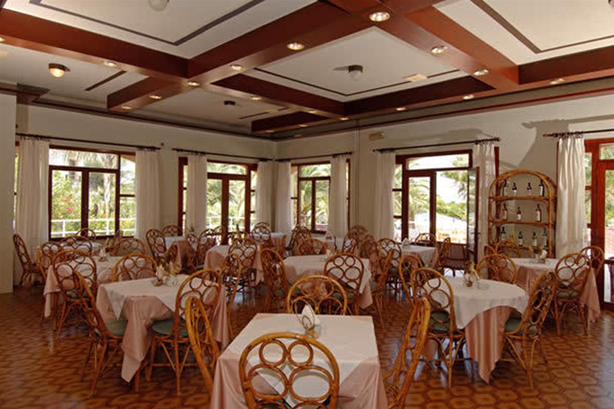 Palm Beach Hotel — photo 5