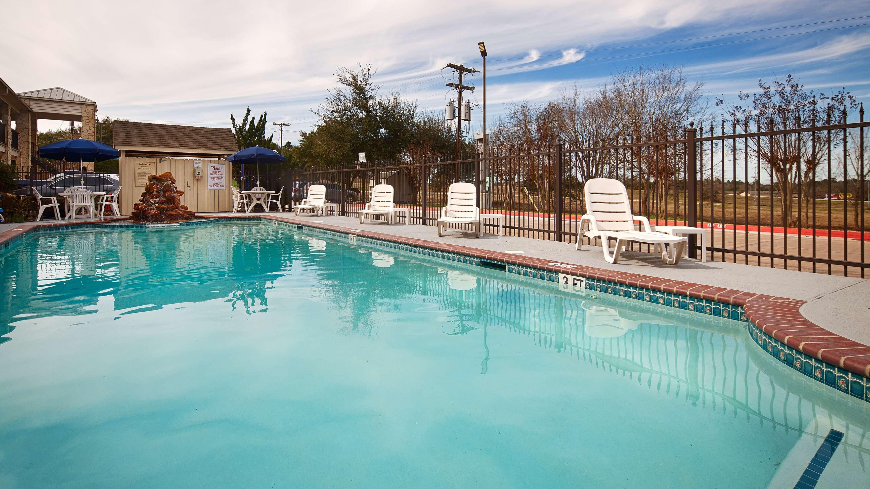 Best Western Inn of Brenham — photo 4