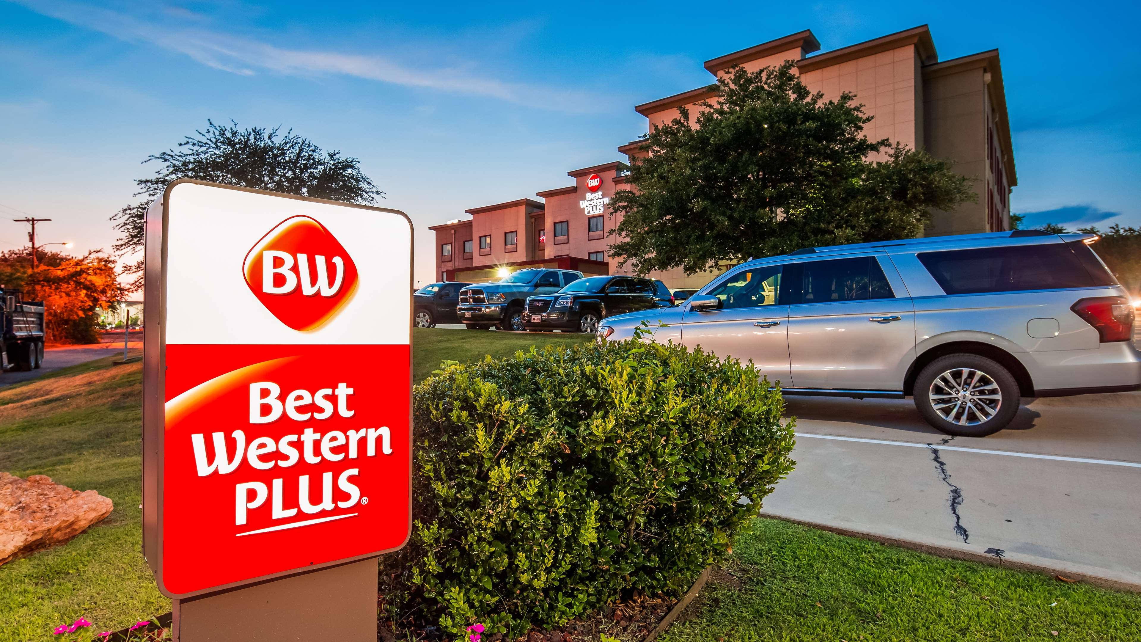 Best Western Plus Texoma Hotel & Suites — photo 3