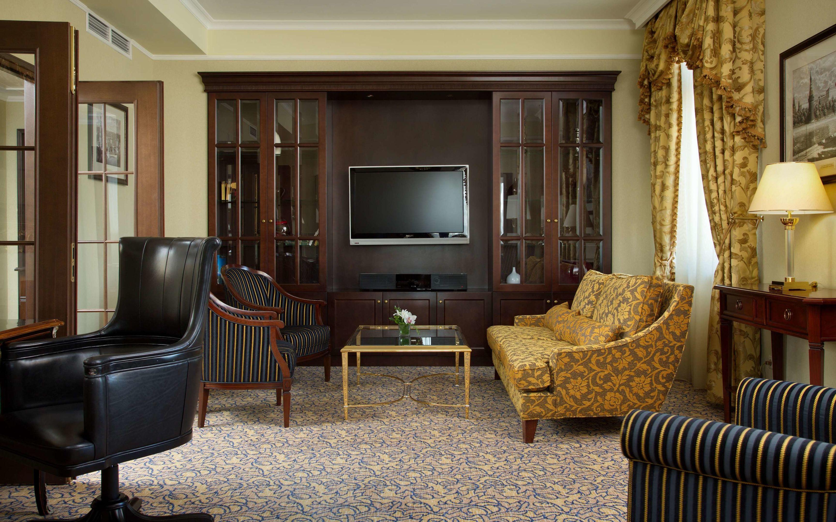 Hilton Leningradskaya — photo 4