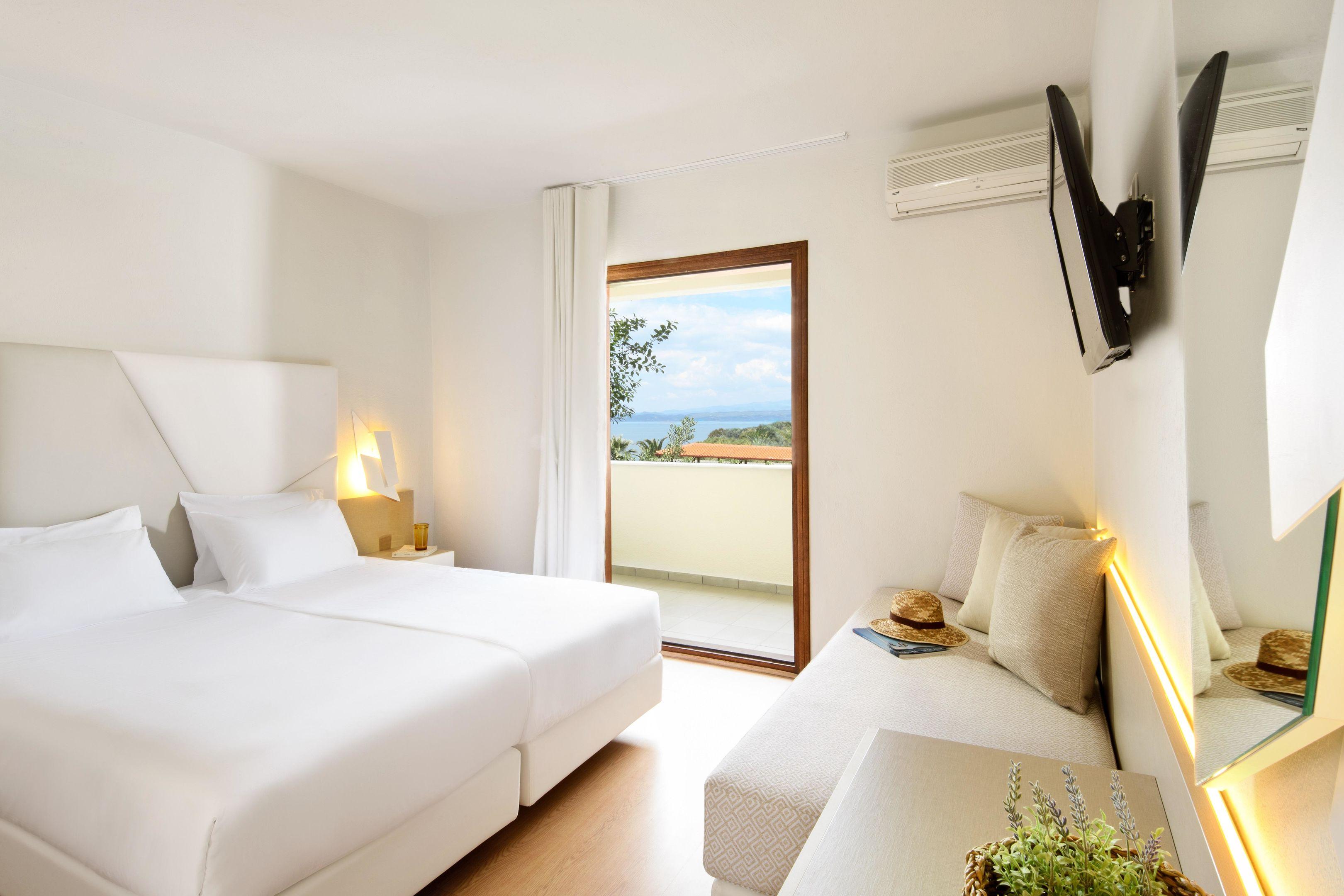 Akrathos Beach Hotel — photo 4