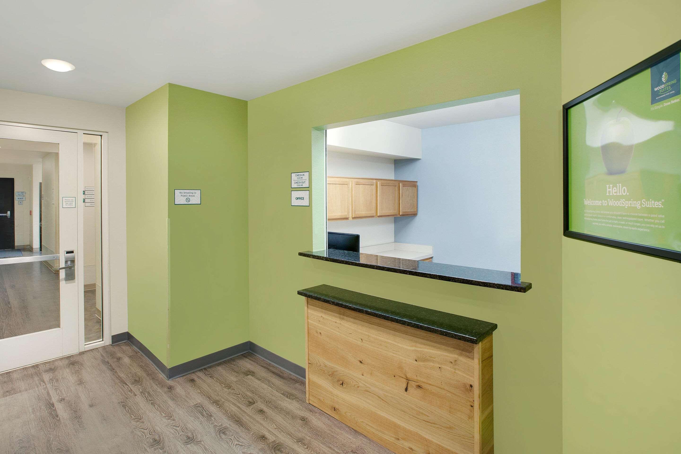 WoodSpring Suites Texas City — photo 5