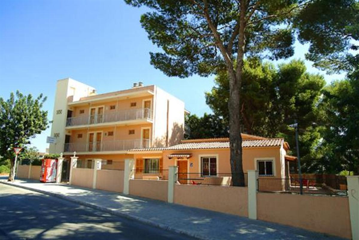 Naika Studios & Apartments — photo 4
