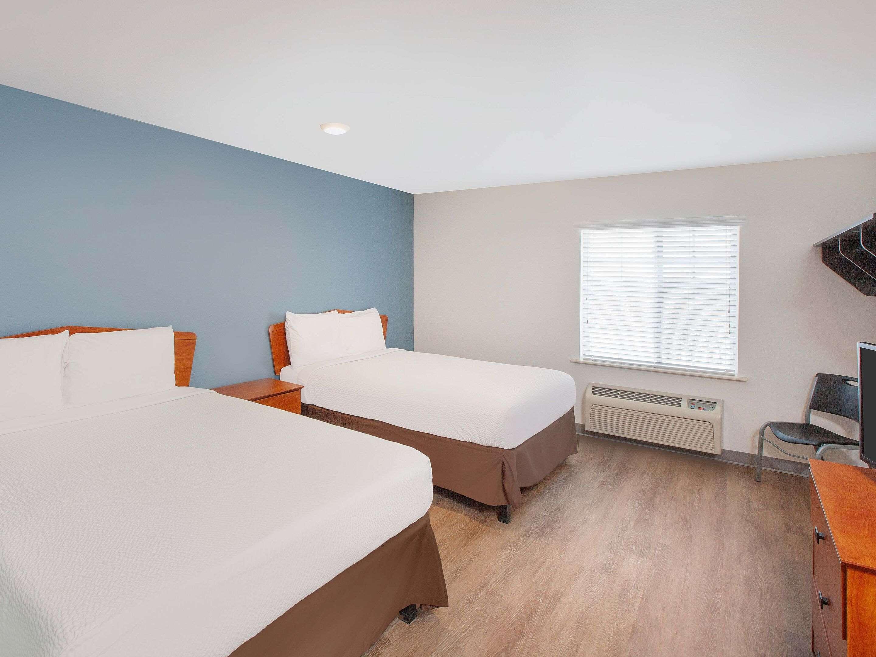 WoodSpring Suites Springdale — photo 4