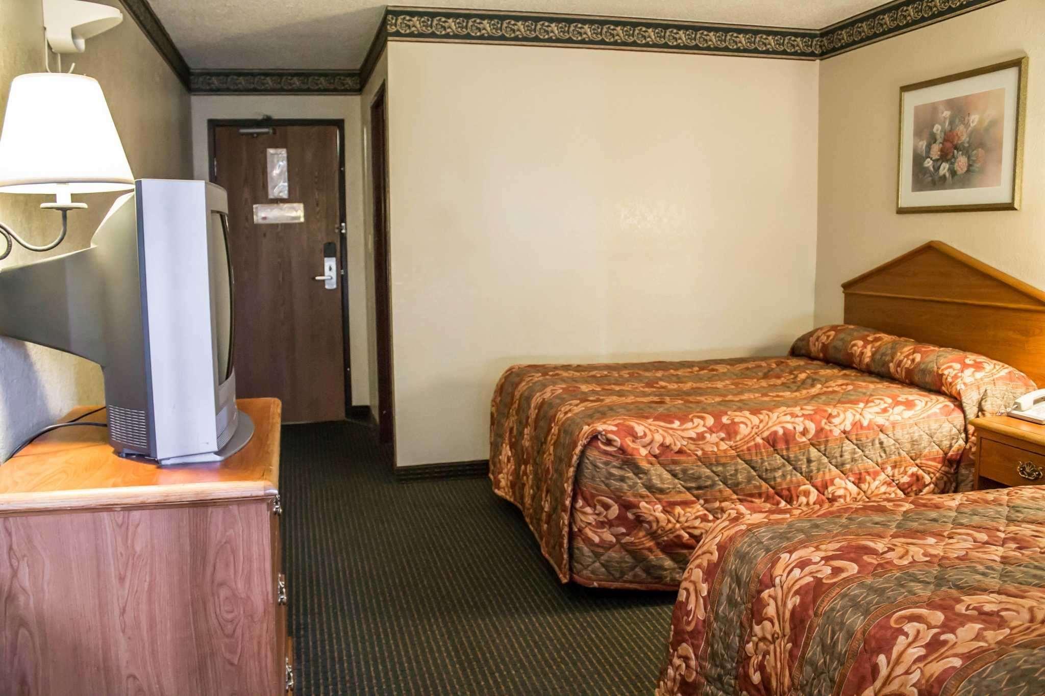 Econo Lodge — photo 4