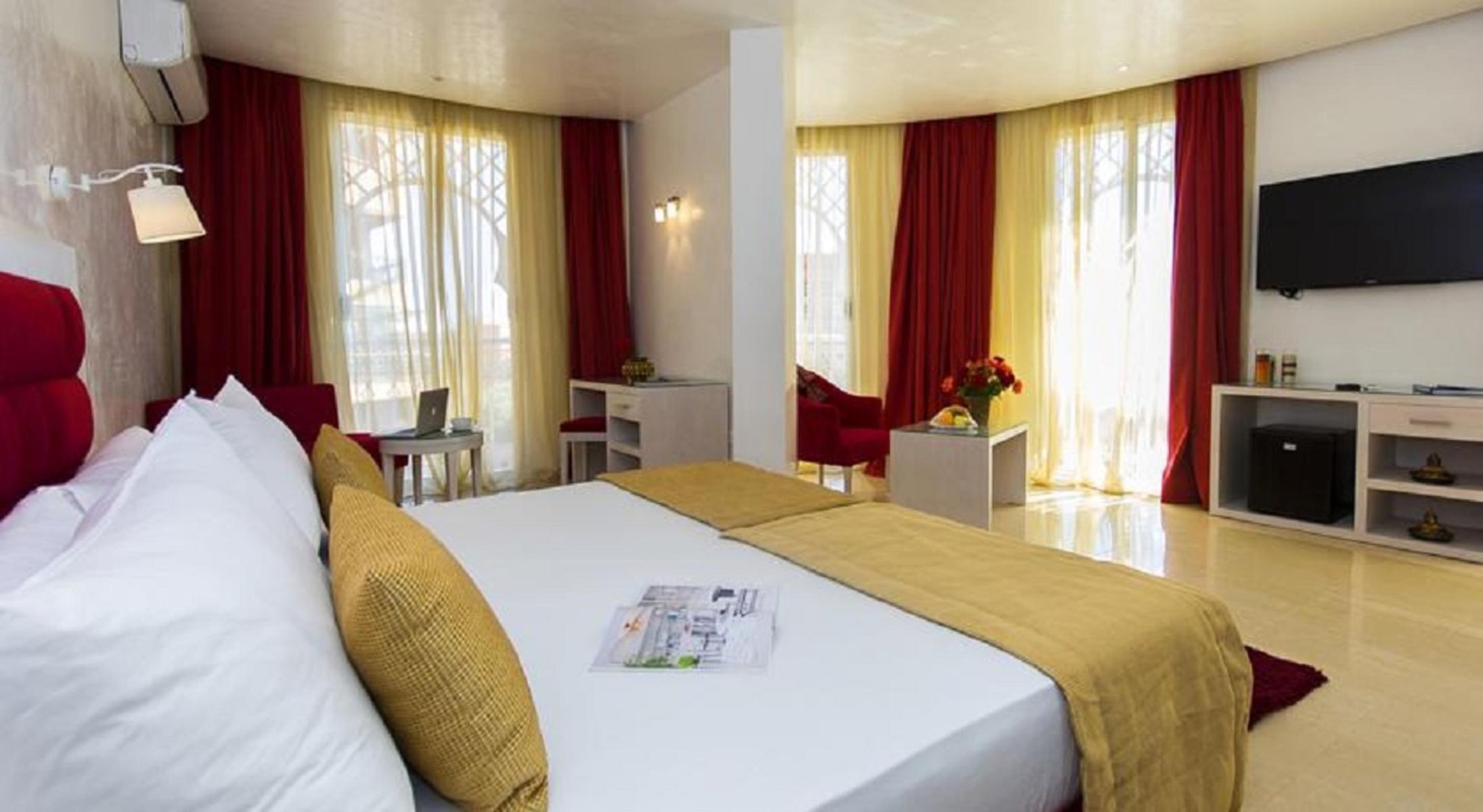 Hotel Racine — photo 4