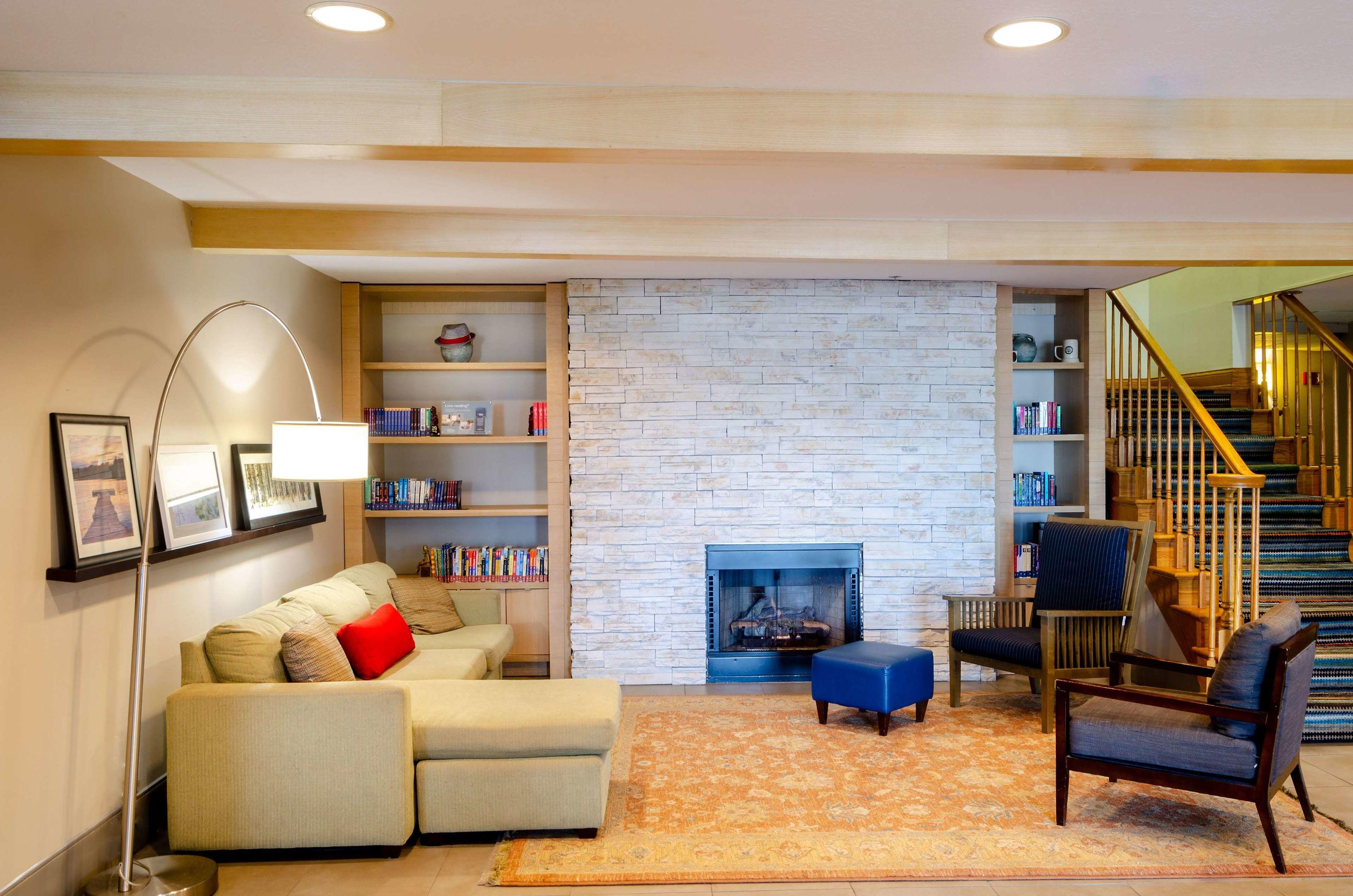 Country Inn & Suites by Radisson, Tuscaloosa, AL — photo 5