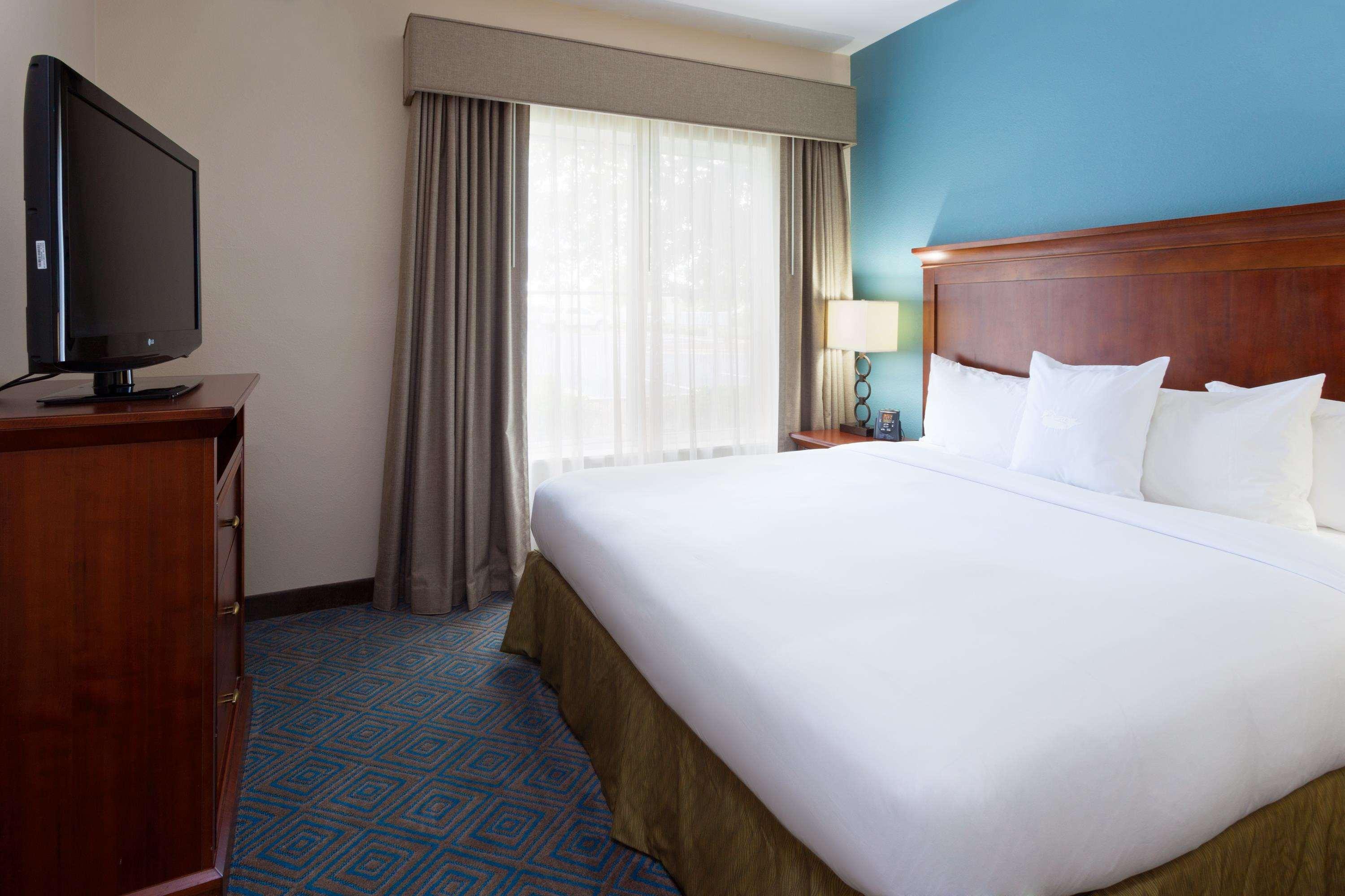 Homewood Suites by Hilton Gainesville — photo 5