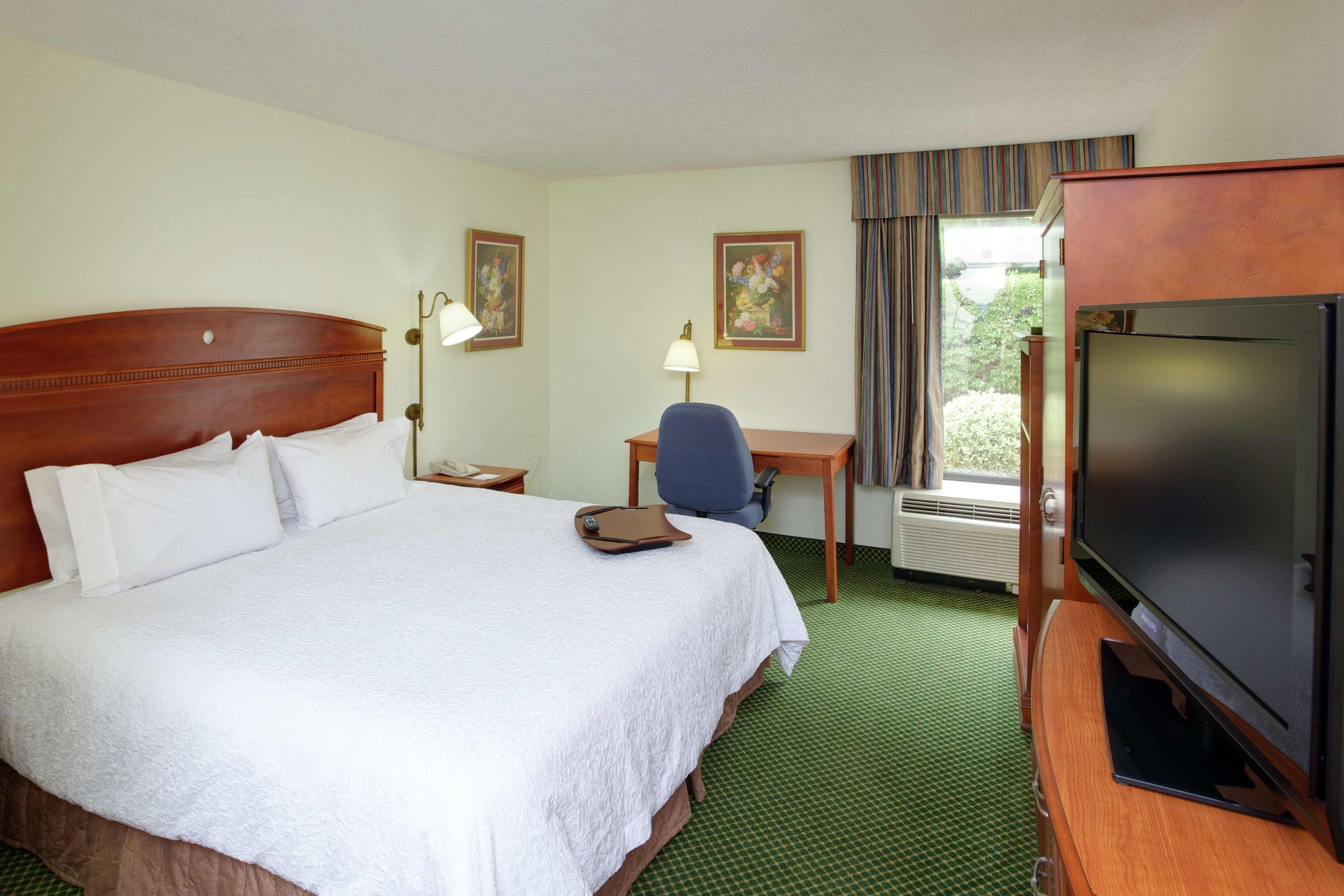 Hampton Inn Chester — photo 4