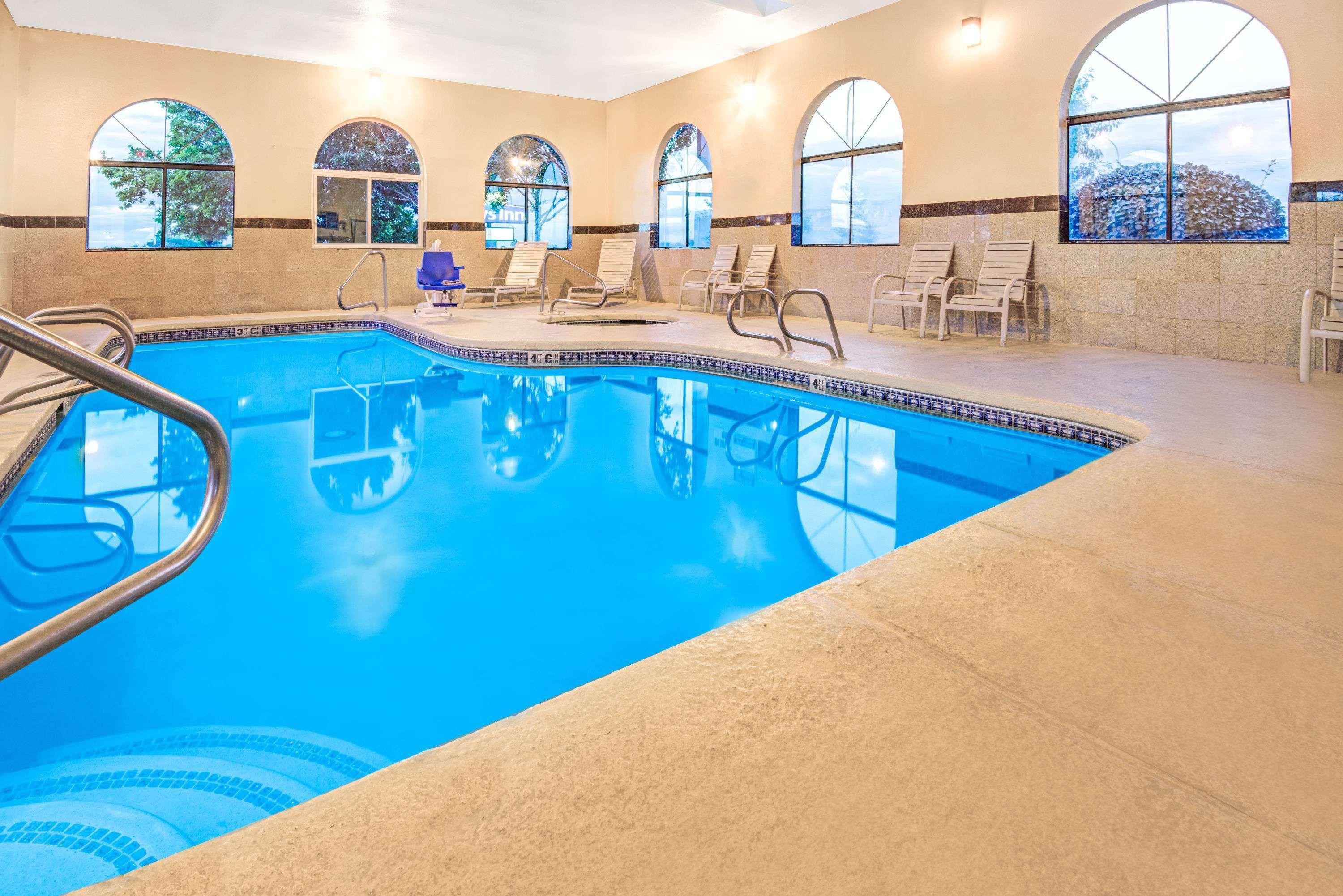 Days Inn by Wyndham Rio Rancho — photo 5
