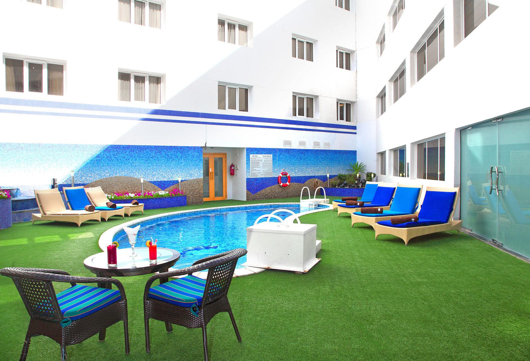 Ramada Qurum Beach — photo 3