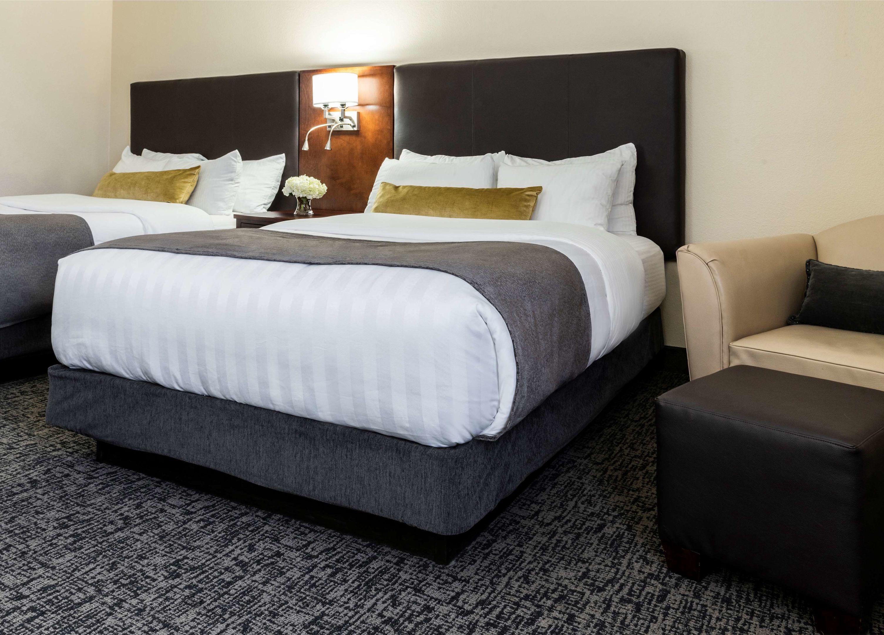 Best Western Plus Downtown Inn & Suites — photo 5