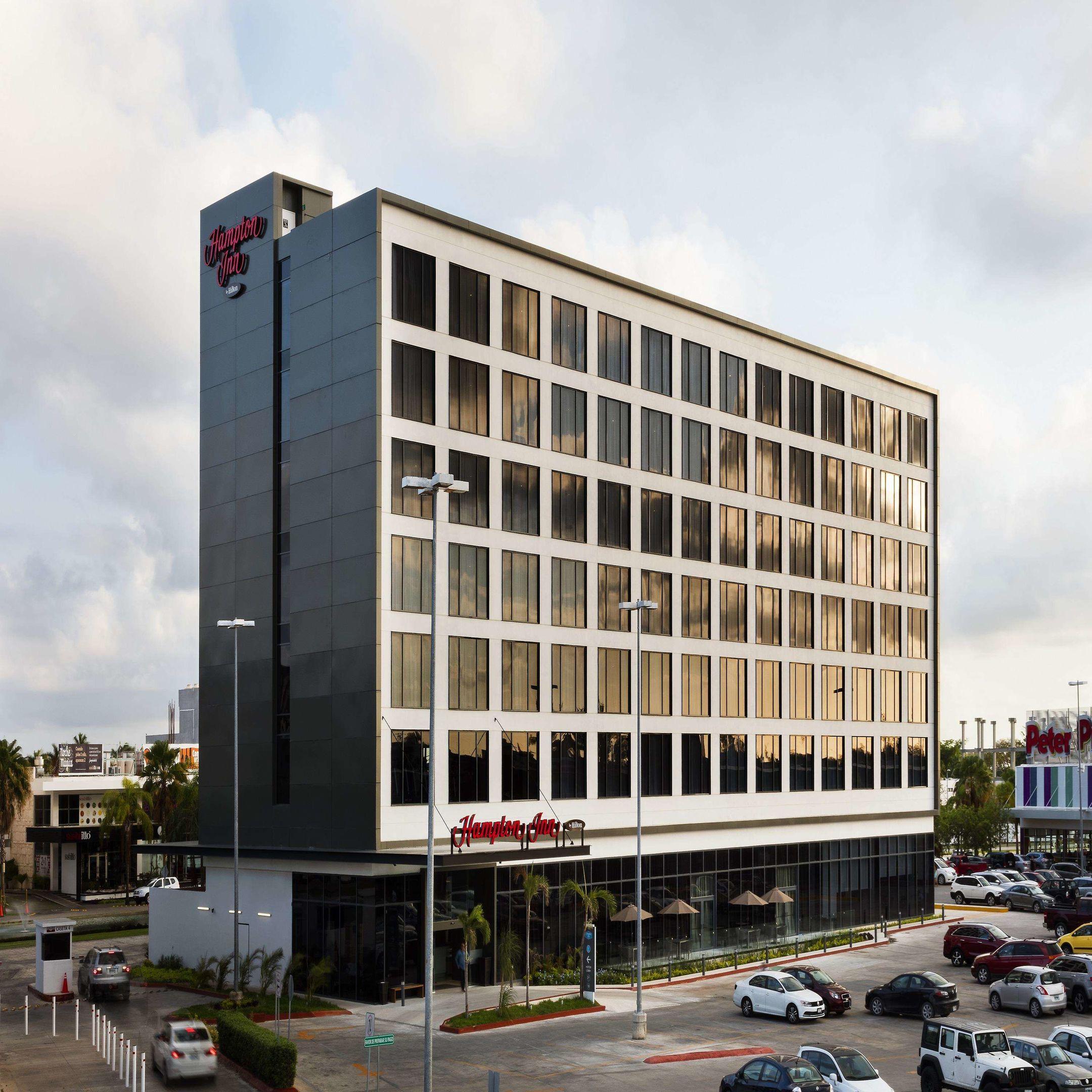Hampton Inn by Hilton Cancun Cumbres — photo 4