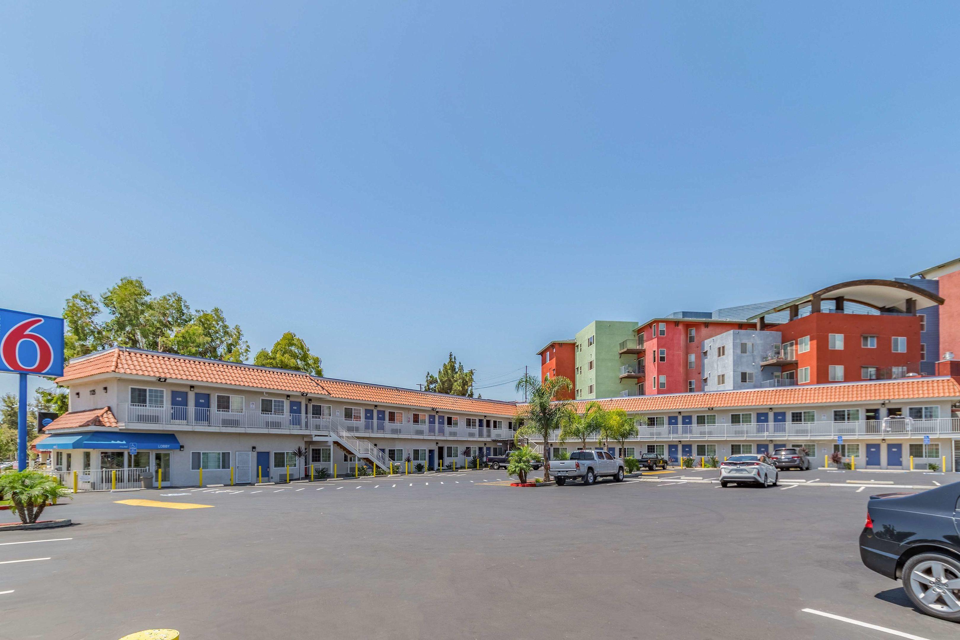 Motel 6 National City CA — photo 4