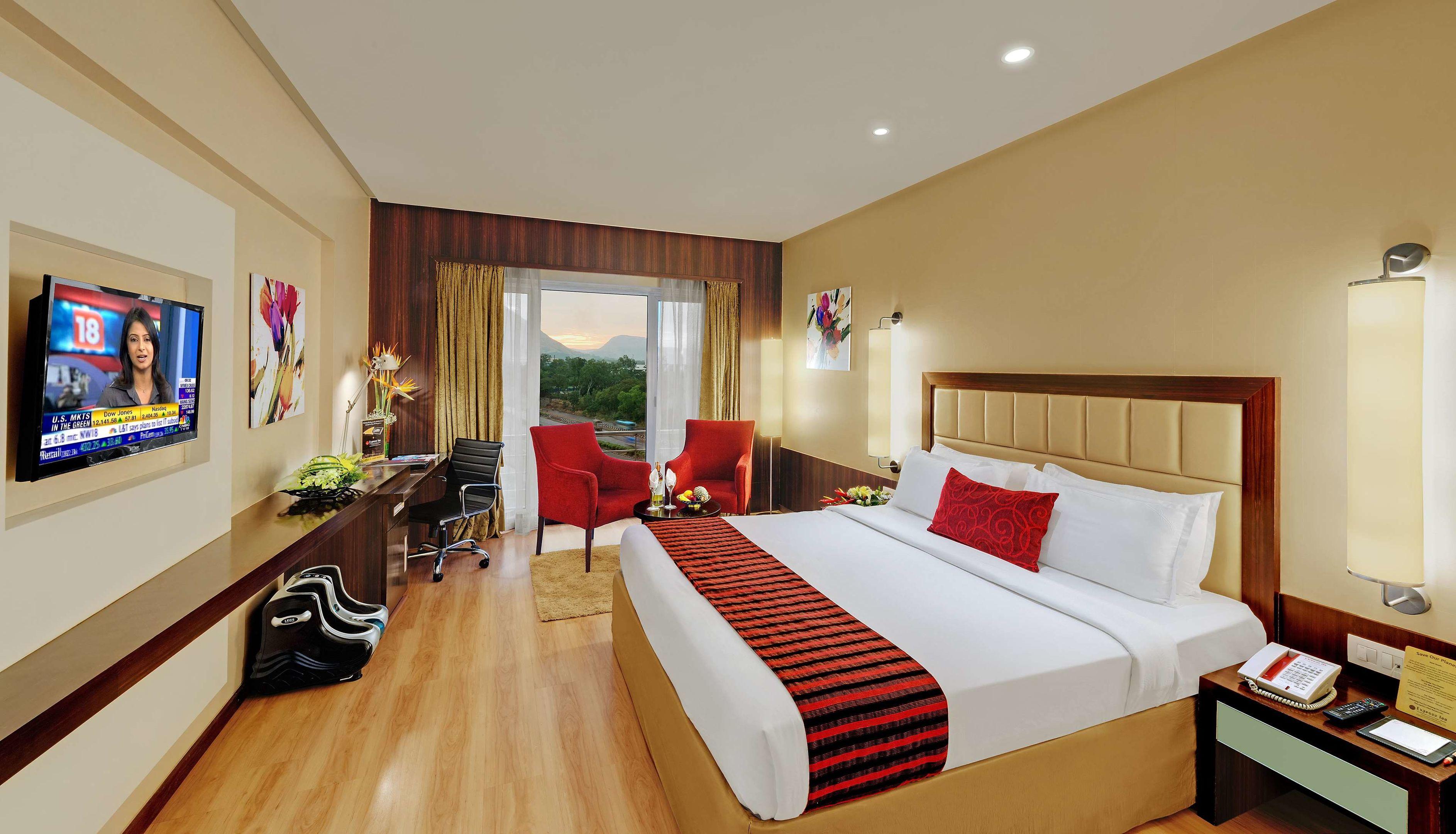 Hotel Express Inn — photo 4