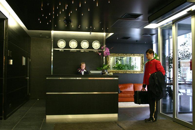 Royal Square Hotel and Suites — photo 3
