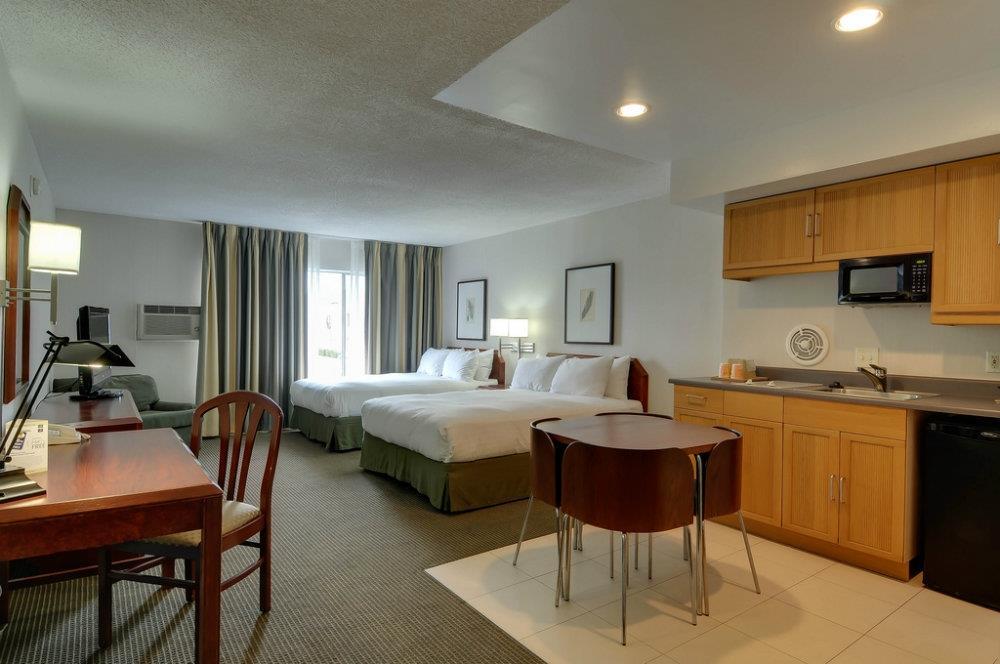 Vagabond Inn San Diego Airport Marina — photo 4