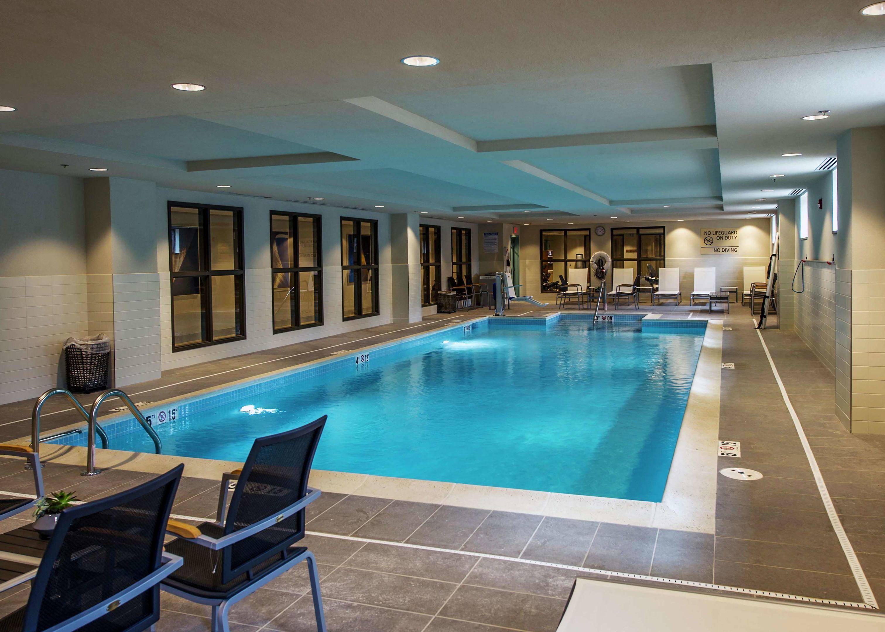 Hampton Inn & Suites Foxborough/Mansfield — photo 4