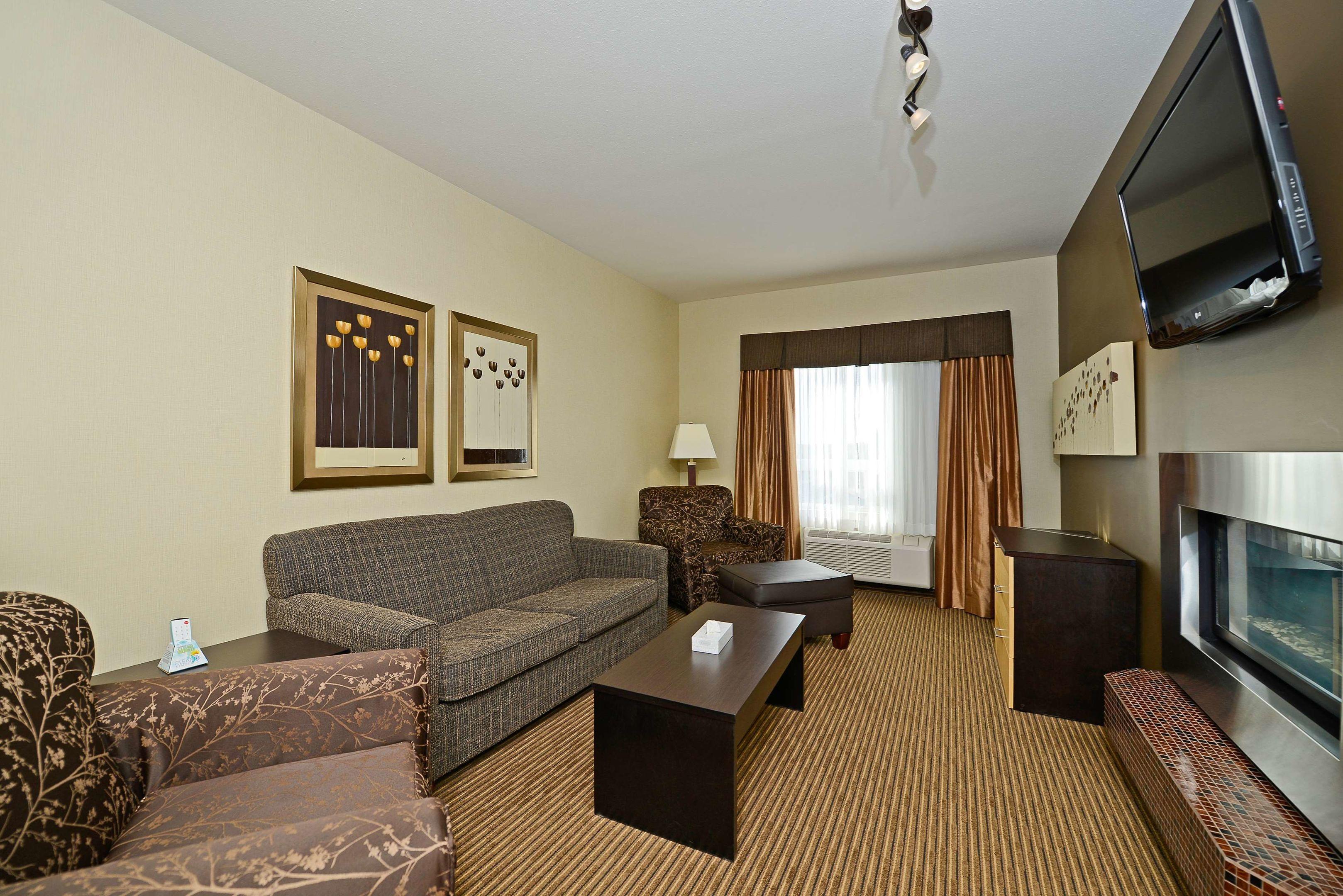 Best Western Cold Lake Inn — photo 5