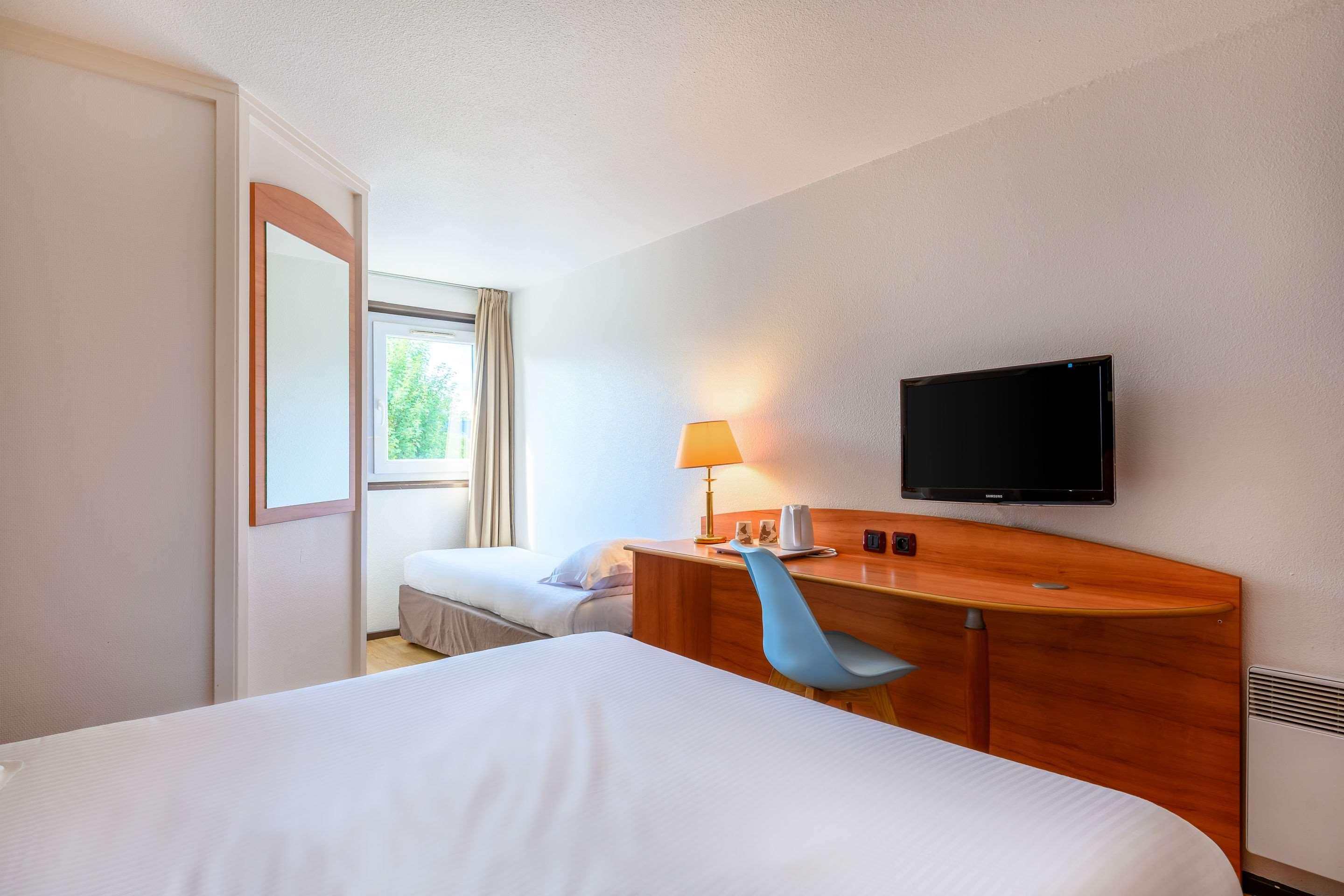 Comfort Hotel Evreux — photo 5